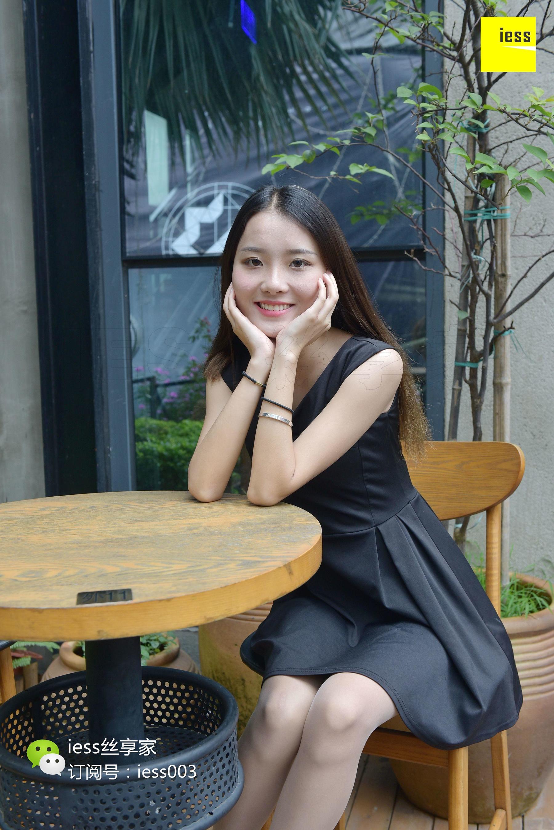 丝享家033 婉萍 《咬一口水晶玉足》-图1