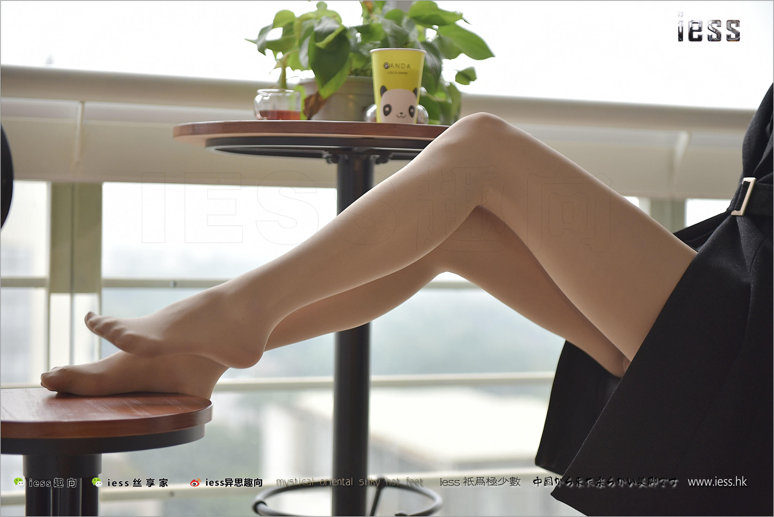 丝足便当175 小六 《风衣下的裸氨厚肉丝》-图54