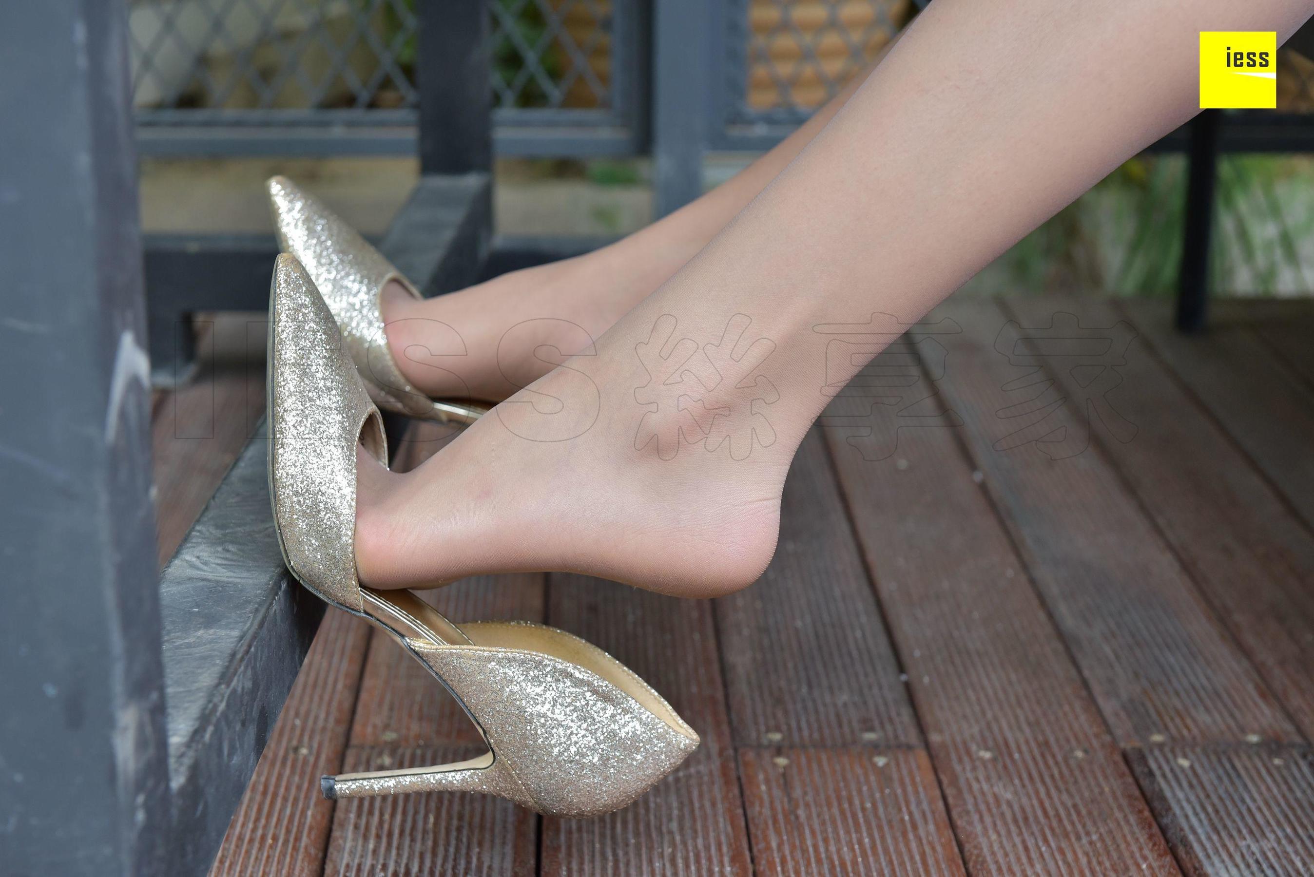 丝享家150 七七 《正在看书的棕丝美女》-图24