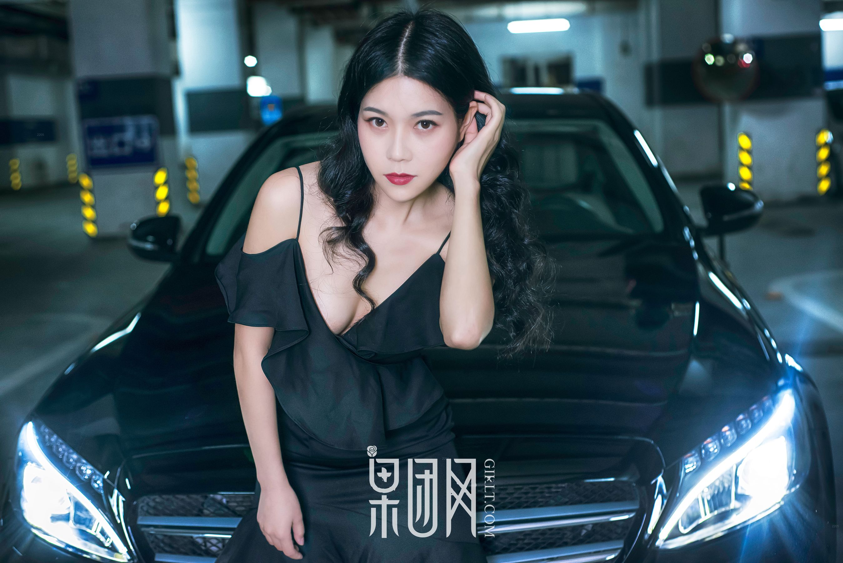 微微《美女vs豪车，你选择哪个！》  No.107-图12