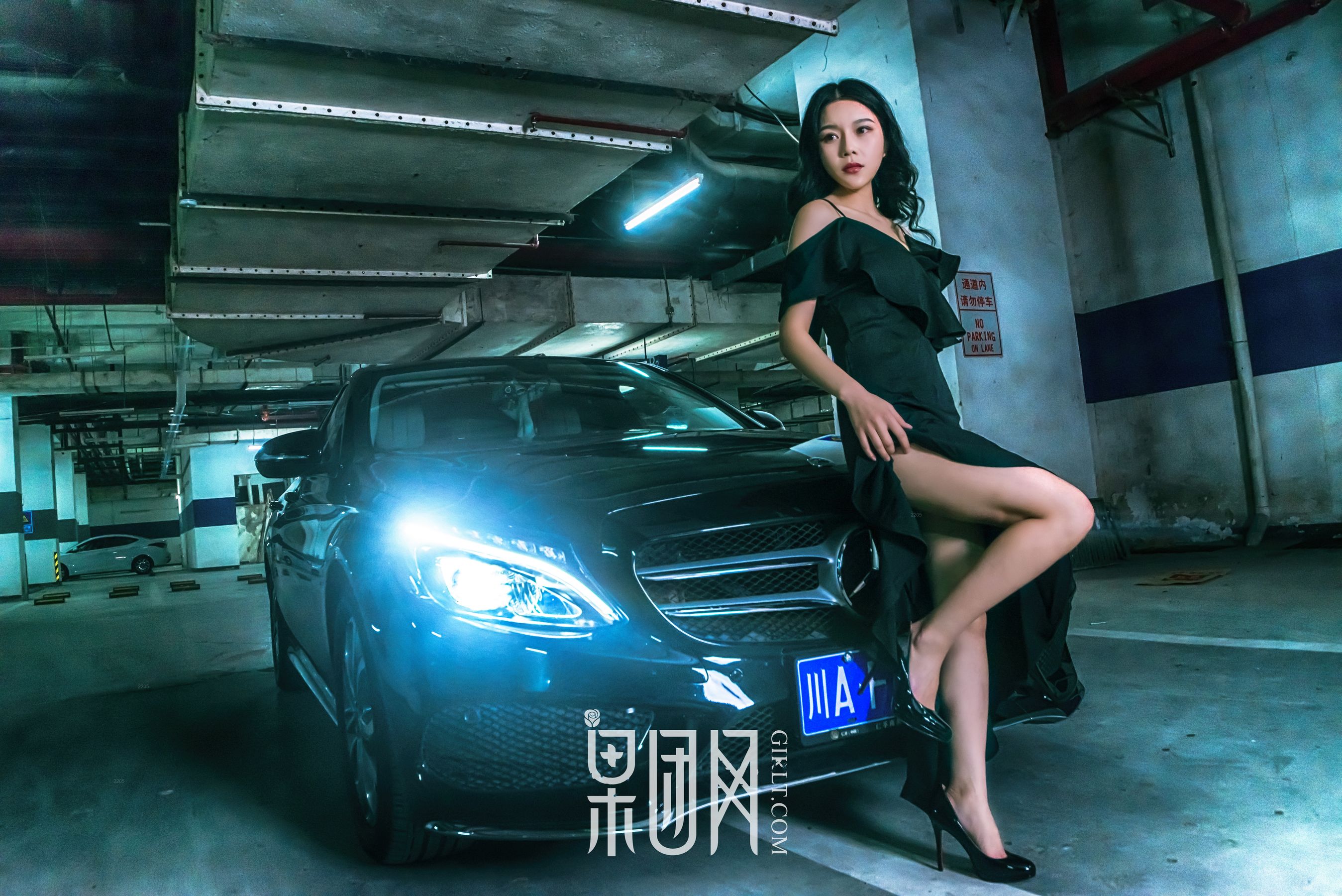 微微《美女vs豪车，你选择哪个！》  No.107-图13