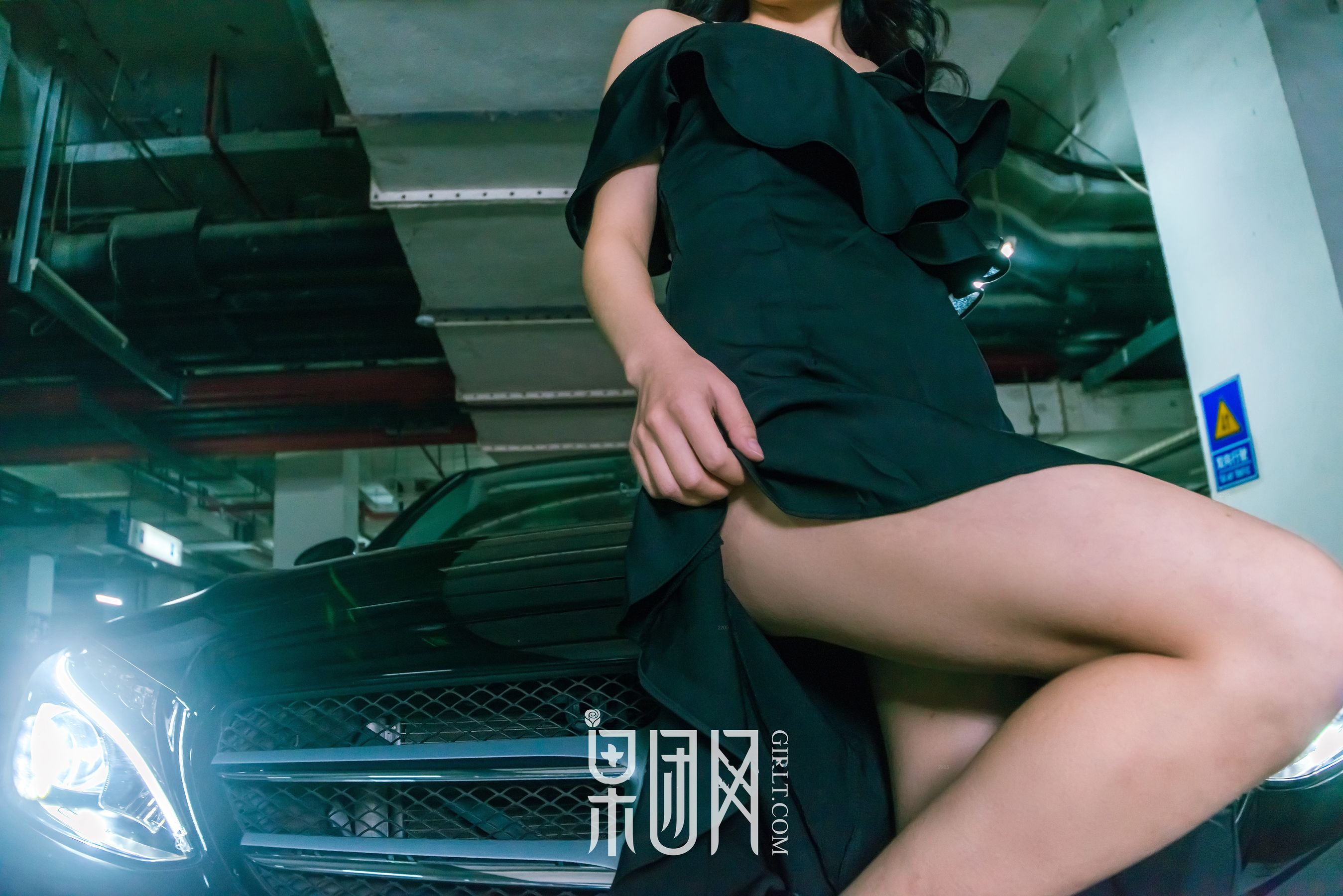 微微《美女vs豪车，你选择哪个！》  No.107-图14