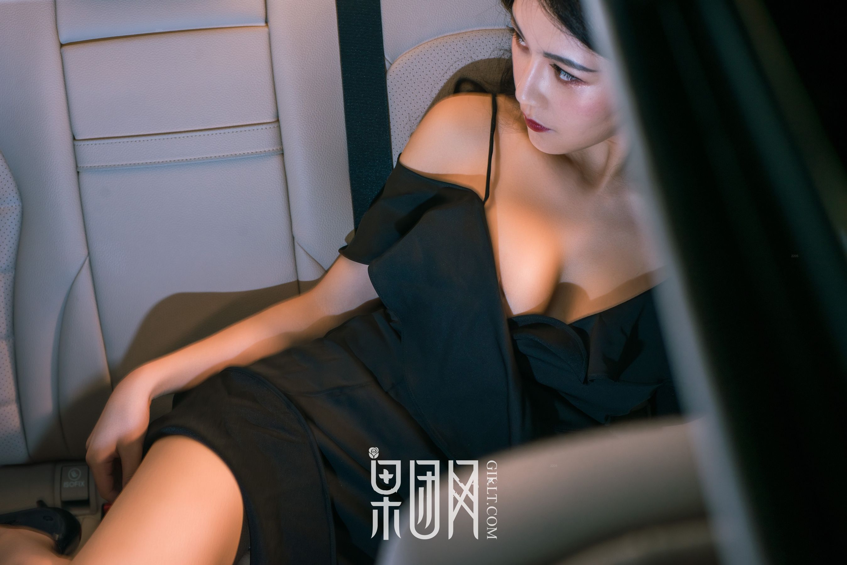 微微《美女vs豪车，你选择哪个！》  No.107-图25