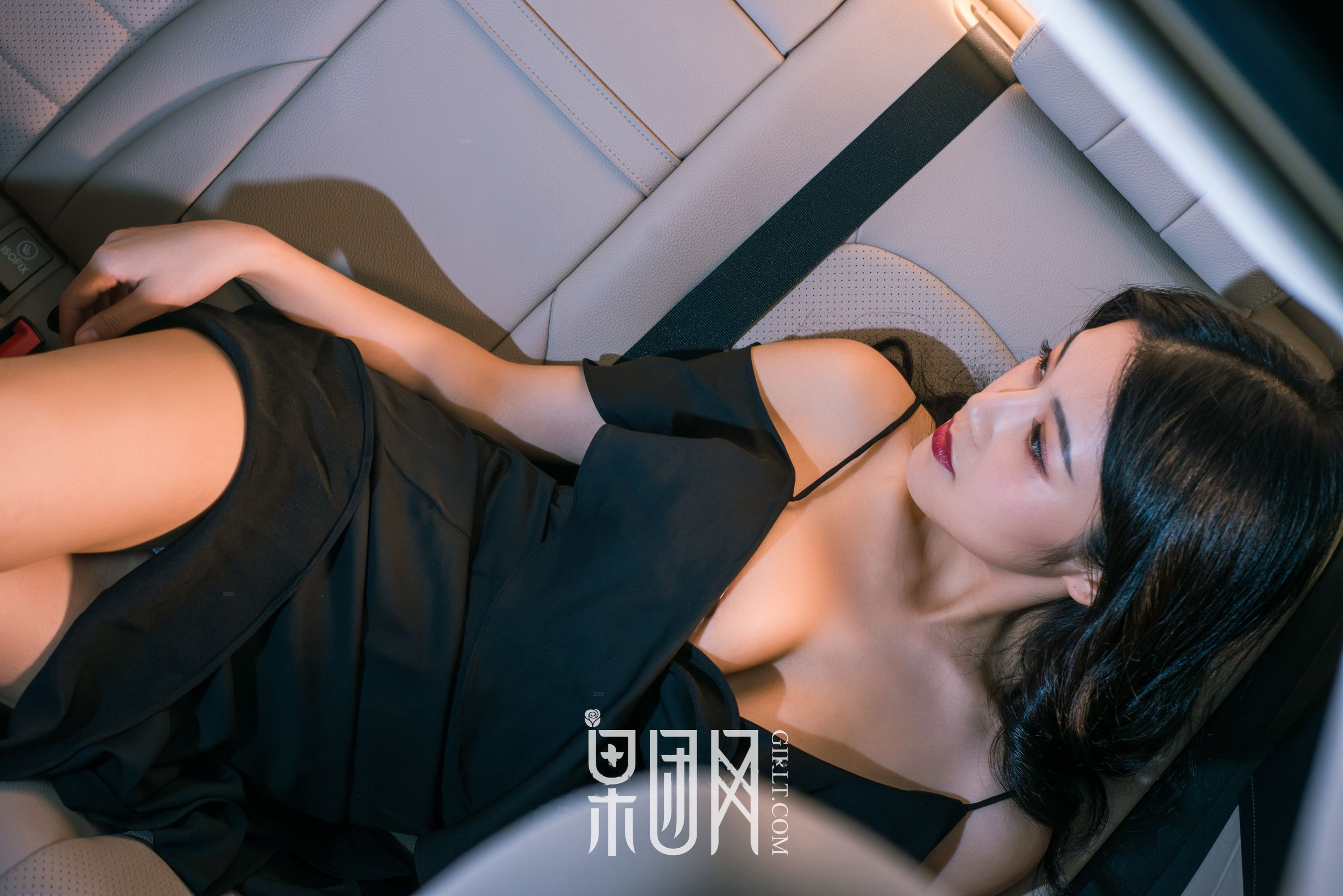 微微《美女vs豪车，你选择哪个！》  No.107-图28