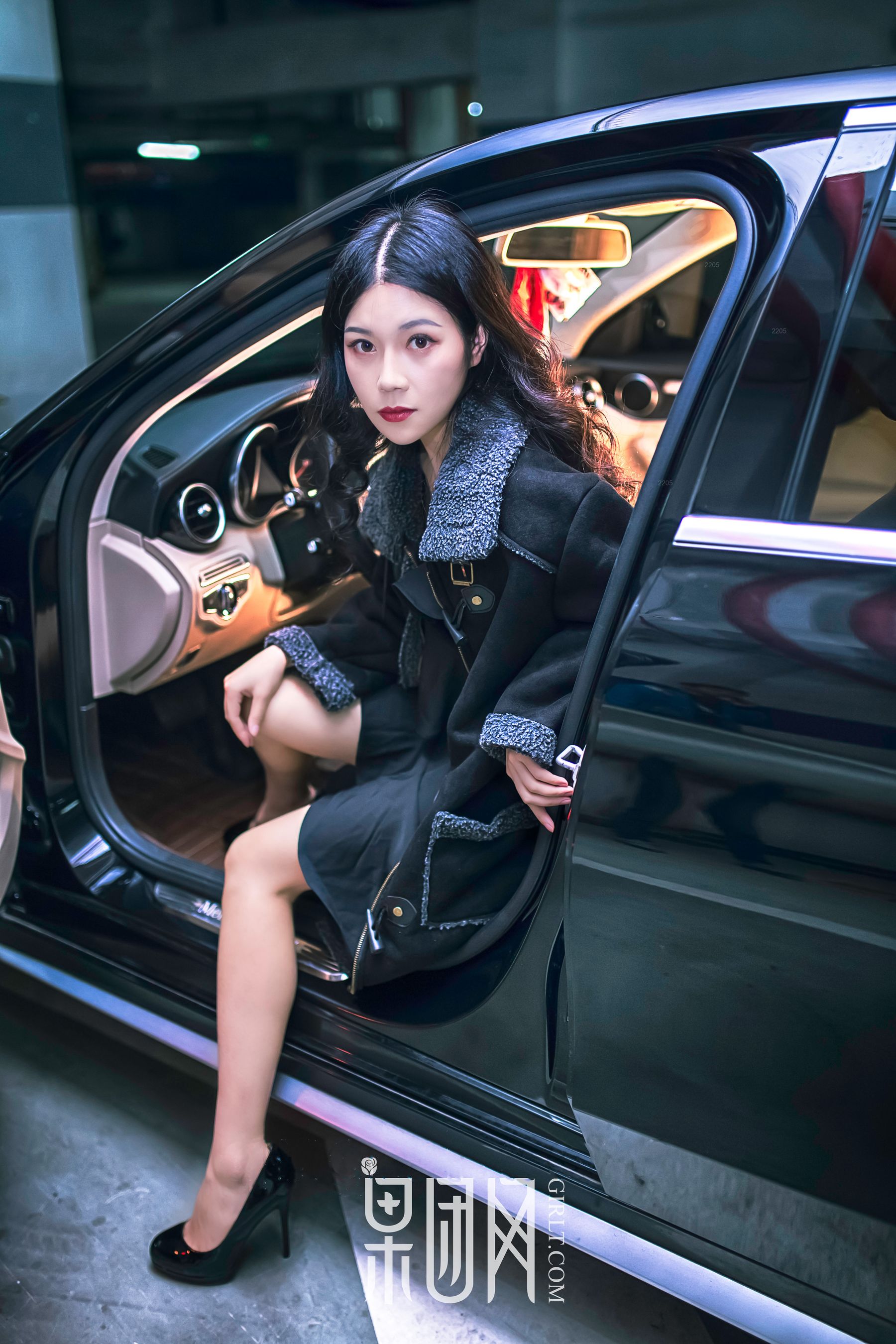 微微《美女vs豪车，你选择哪个！》  No.107-图33