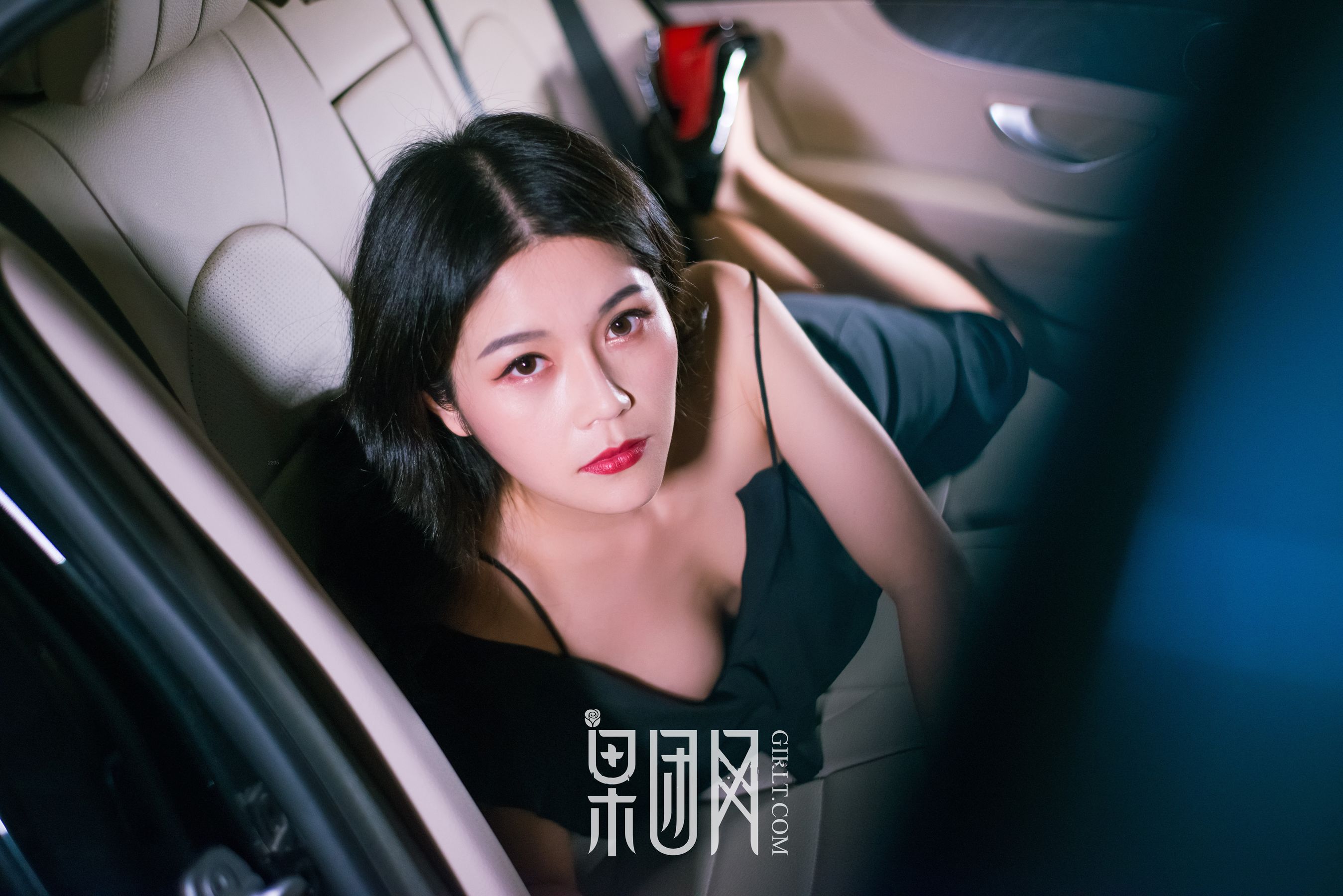 微微《美女vs豪车，你选择哪个！》  No.107-图34