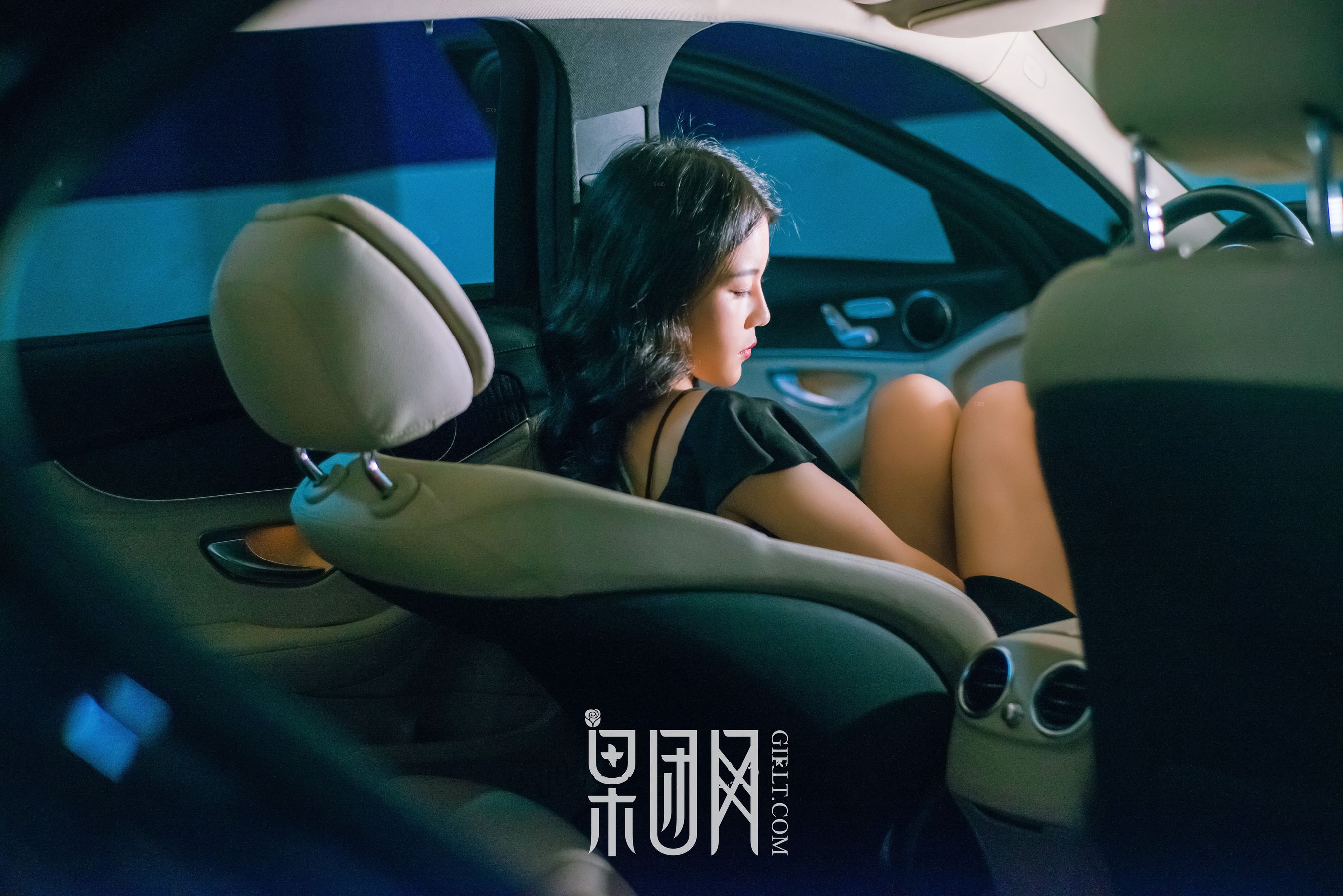 微微《美女vs豪车，你选择哪个！》  No.107-图37