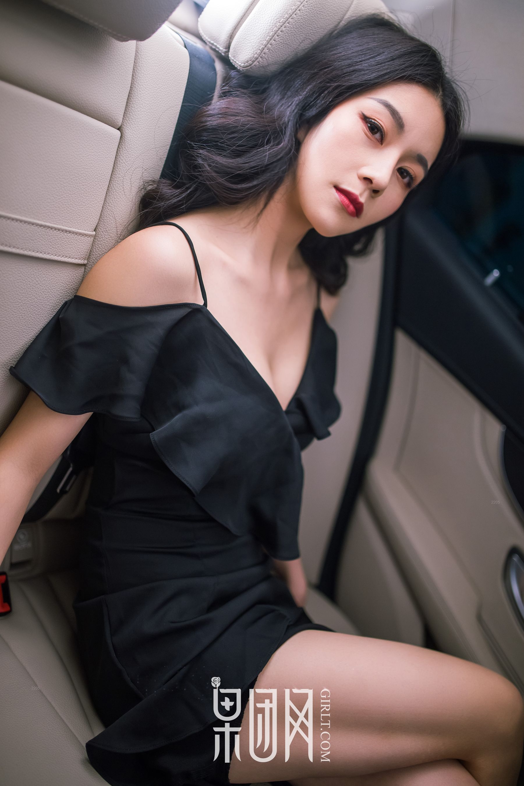 微微《美女vs豪车，你选择哪个！》  No.107-图44