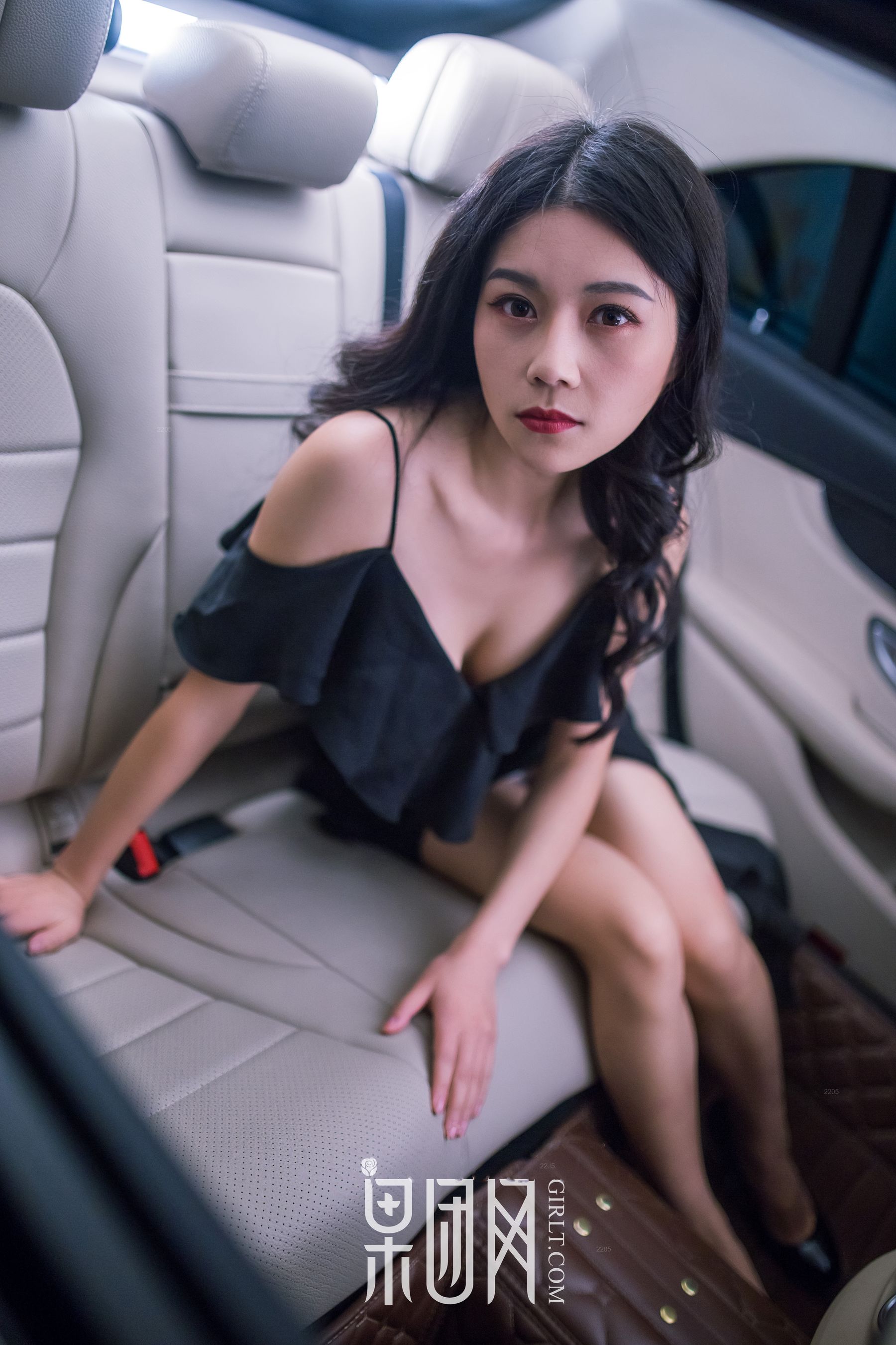 微微《美女vs豪车，你选择哪个！》  No.107-图45