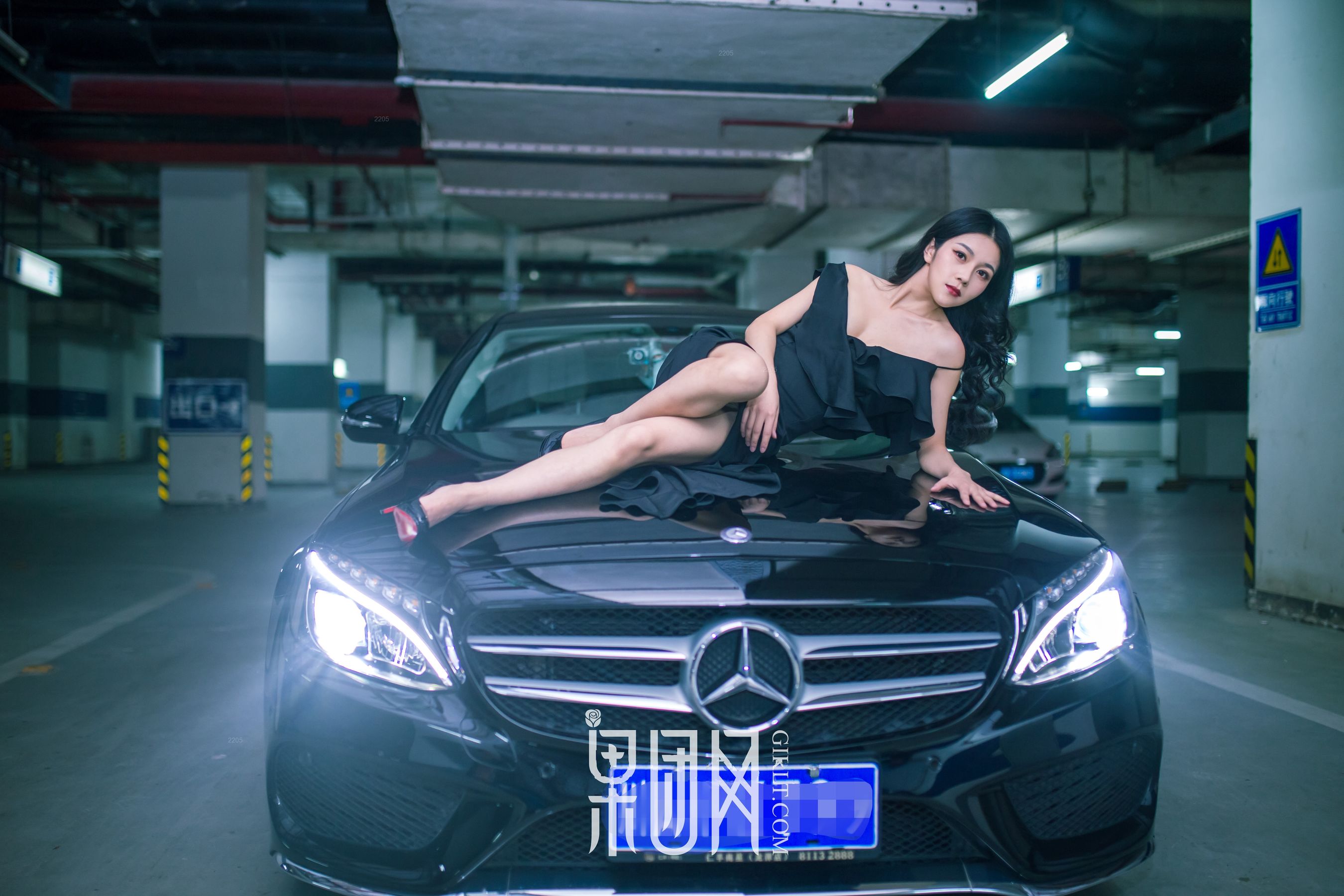 微微《美女vs豪车，你选择哪个！》  No.107-图5