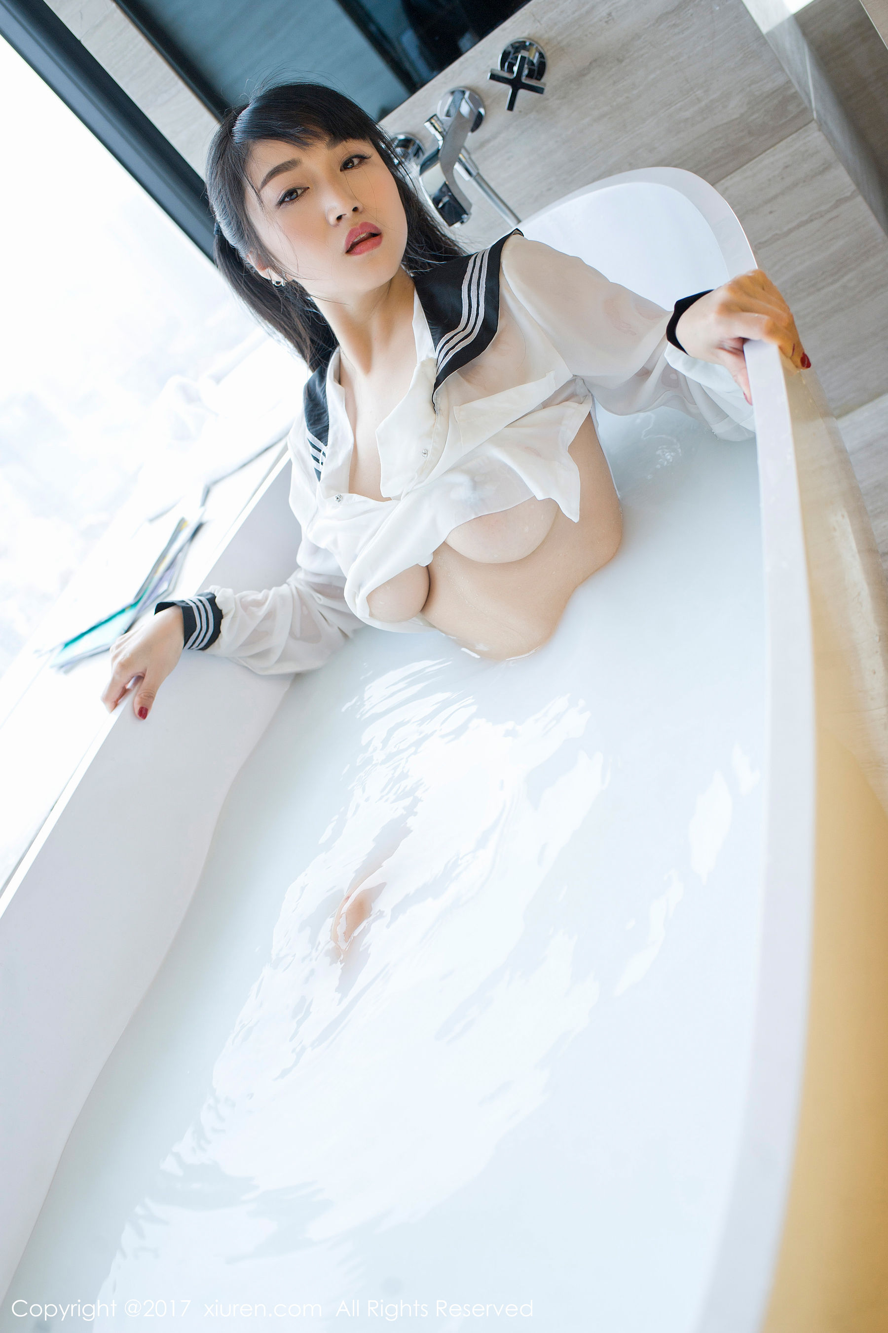 盼盼龙女sunny《牛奶浴学生装+透明学生装+黑色乳贴》  NO.853-图5