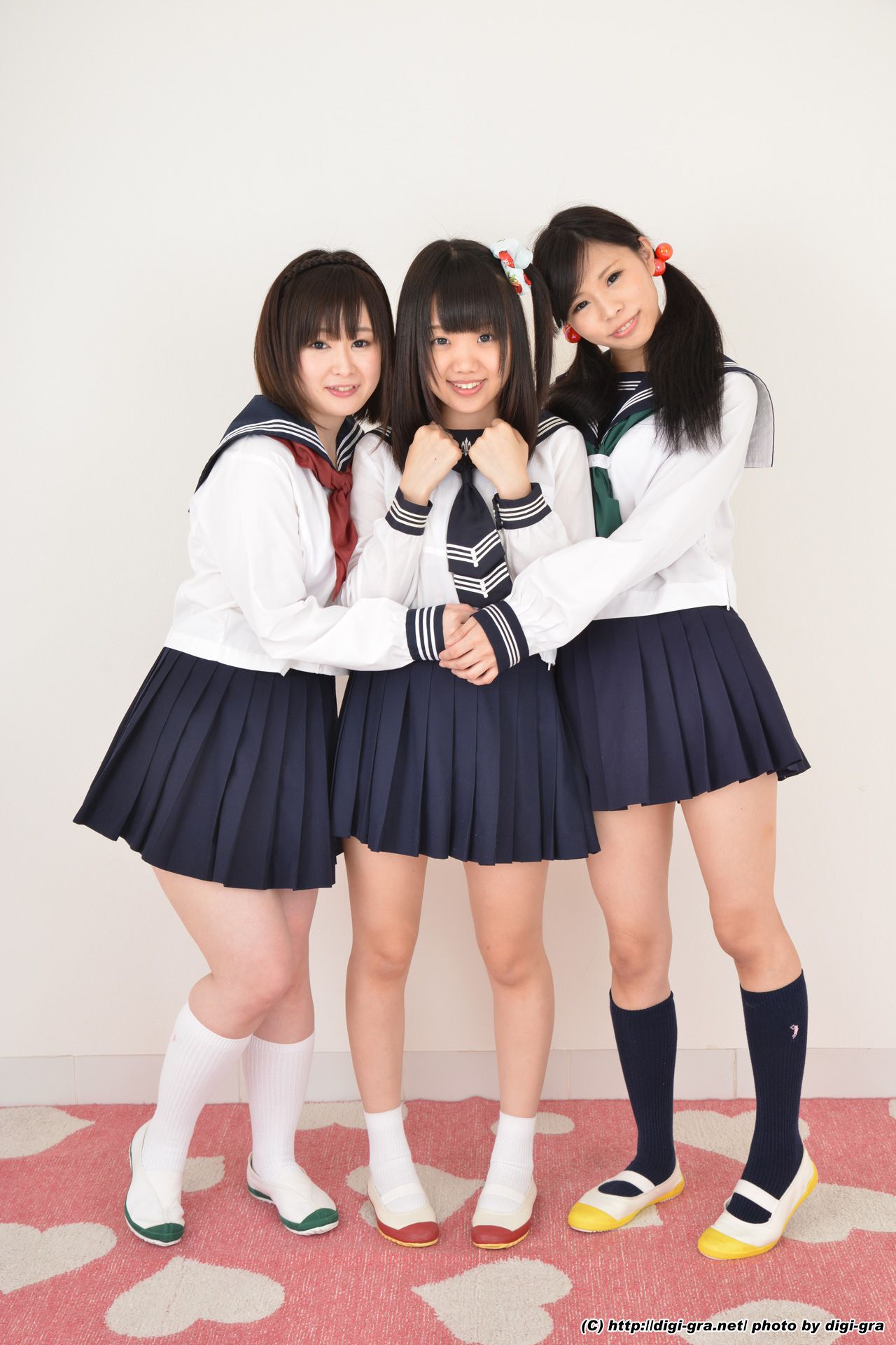 夏乃ひまわり+ 一乃瀬るりあ+瀬戸愛莉 tsu∞na∞gu Set02-图4