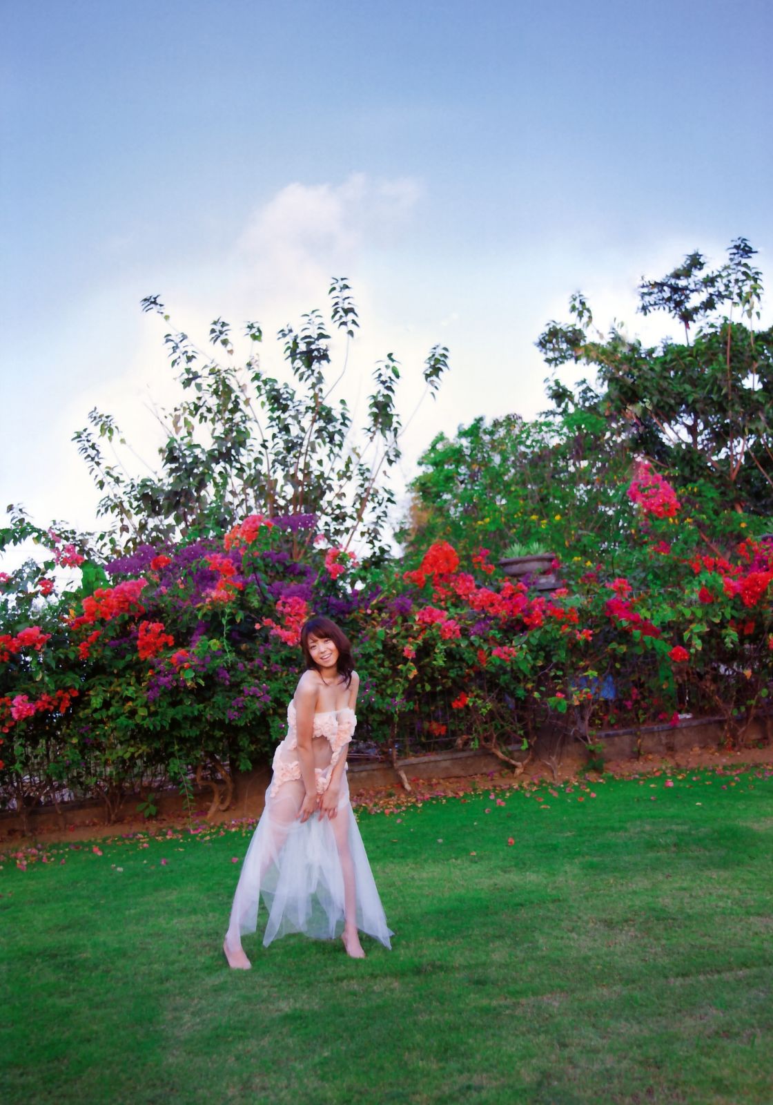 中村静香《HUG ハグ》-图2