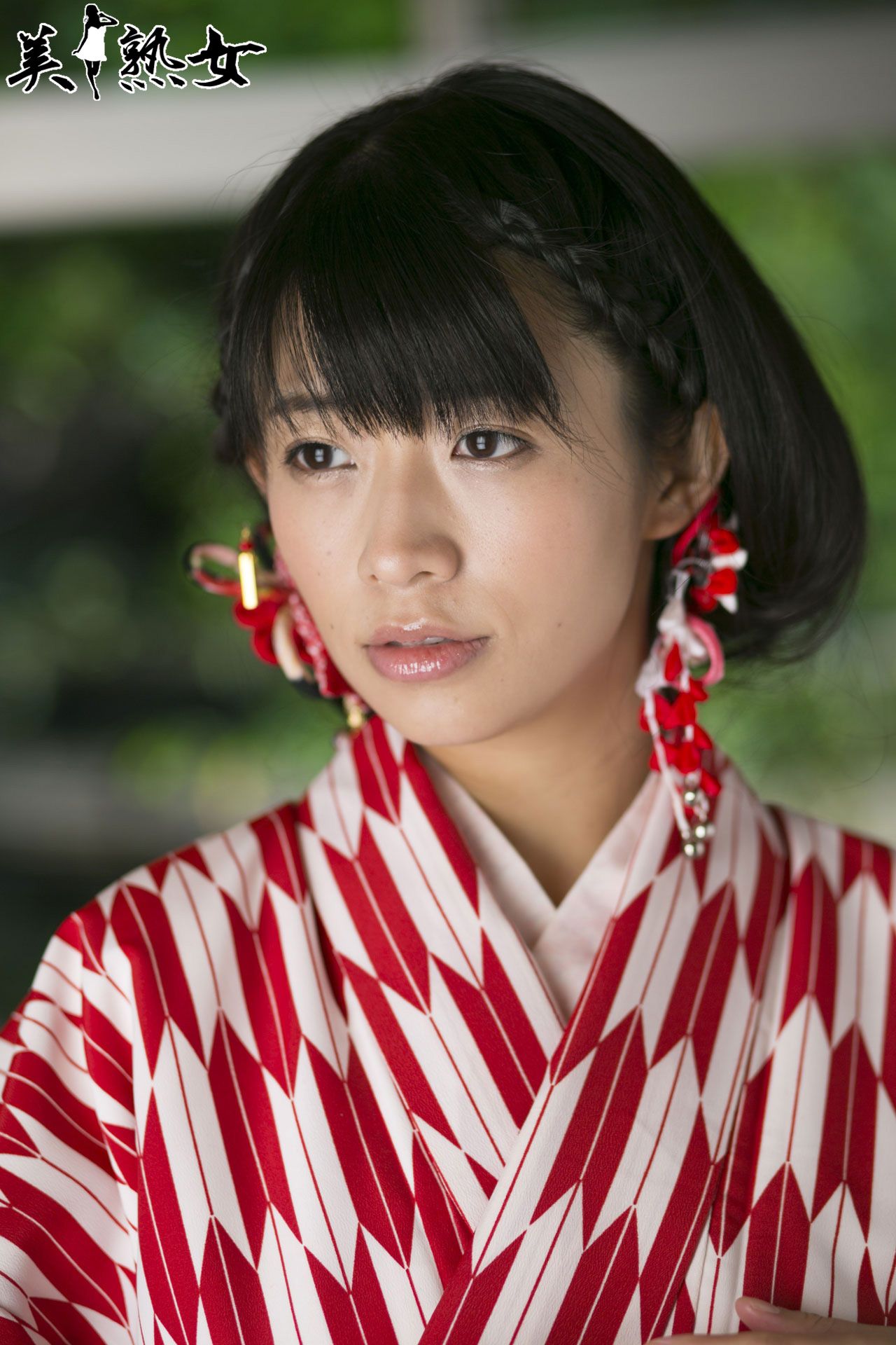 人気熟女 jkj028 範田紗々/春山ちえり-图2