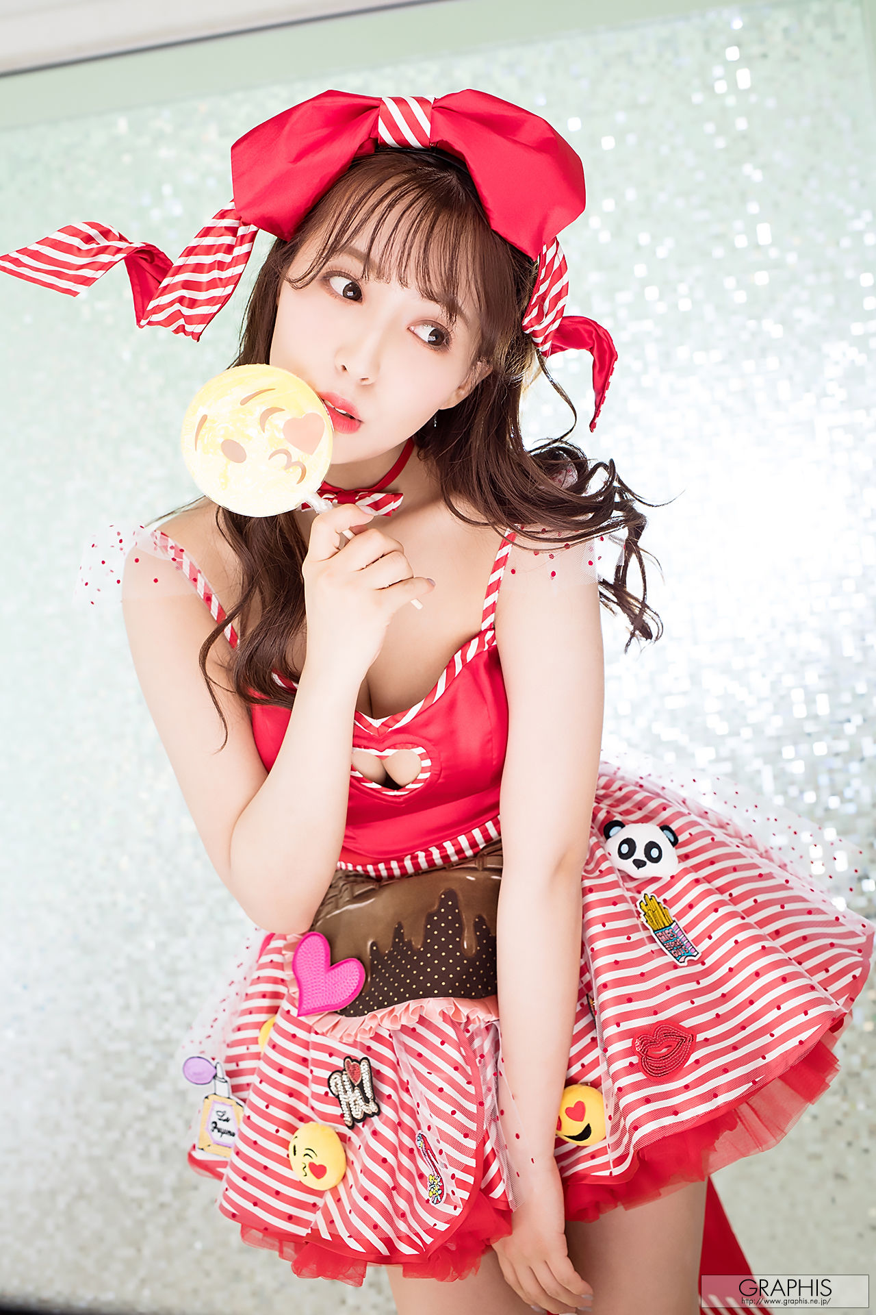 三上悠亜《Valentine Special 2018》 LIMITED EDITION-图8