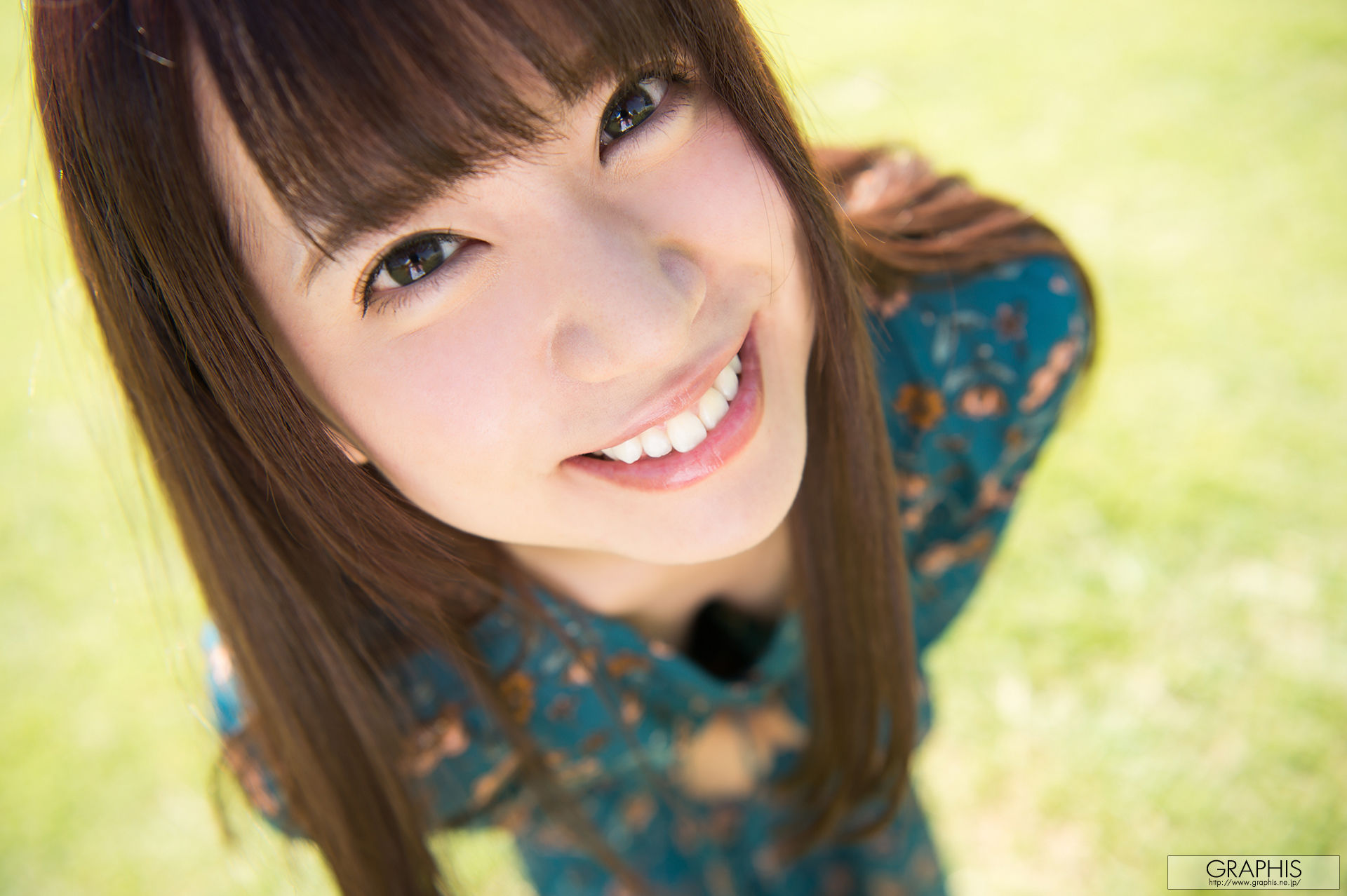 初美りん/初美铃《Look at me!》  Gals-图2