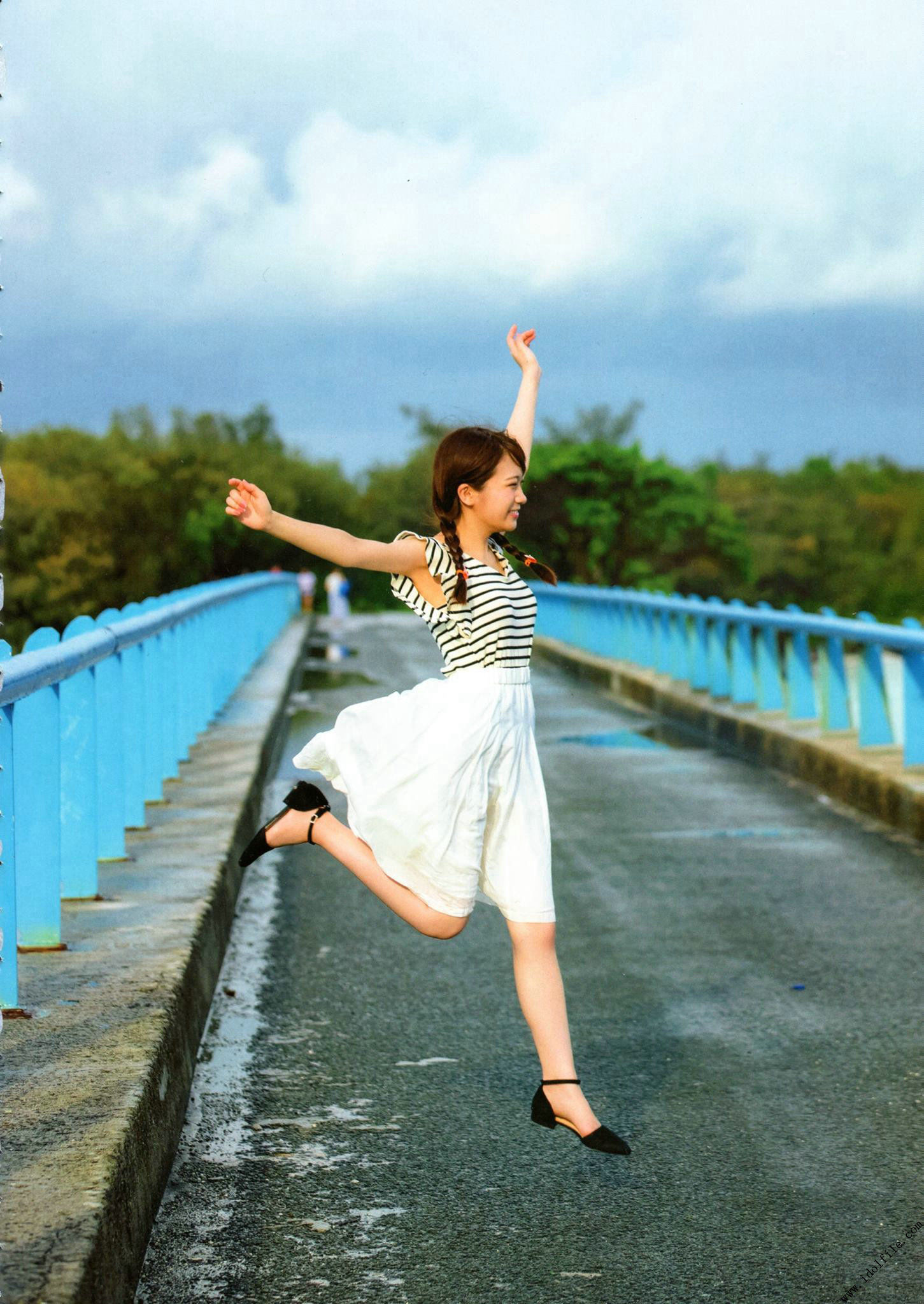 秋元真夏 1st《真夏の気圧配置》-图5