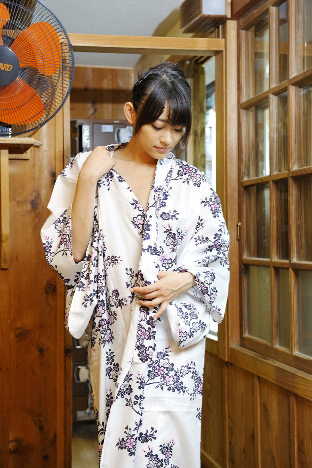 西野翔《秘宝館 ギリ見せ☆》-图33