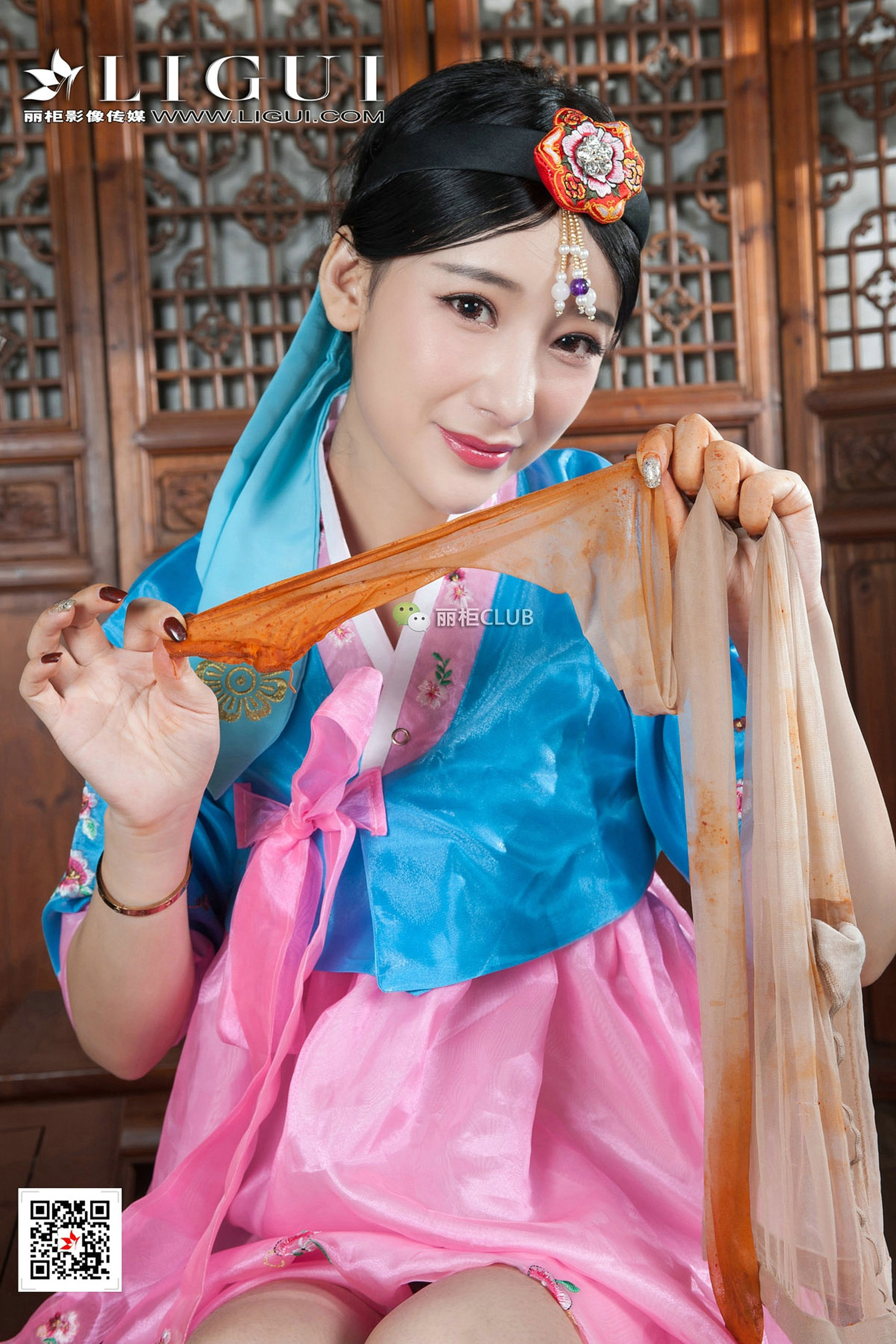 Model 飞飞《古典汉服+蔬菜丝足》-图44