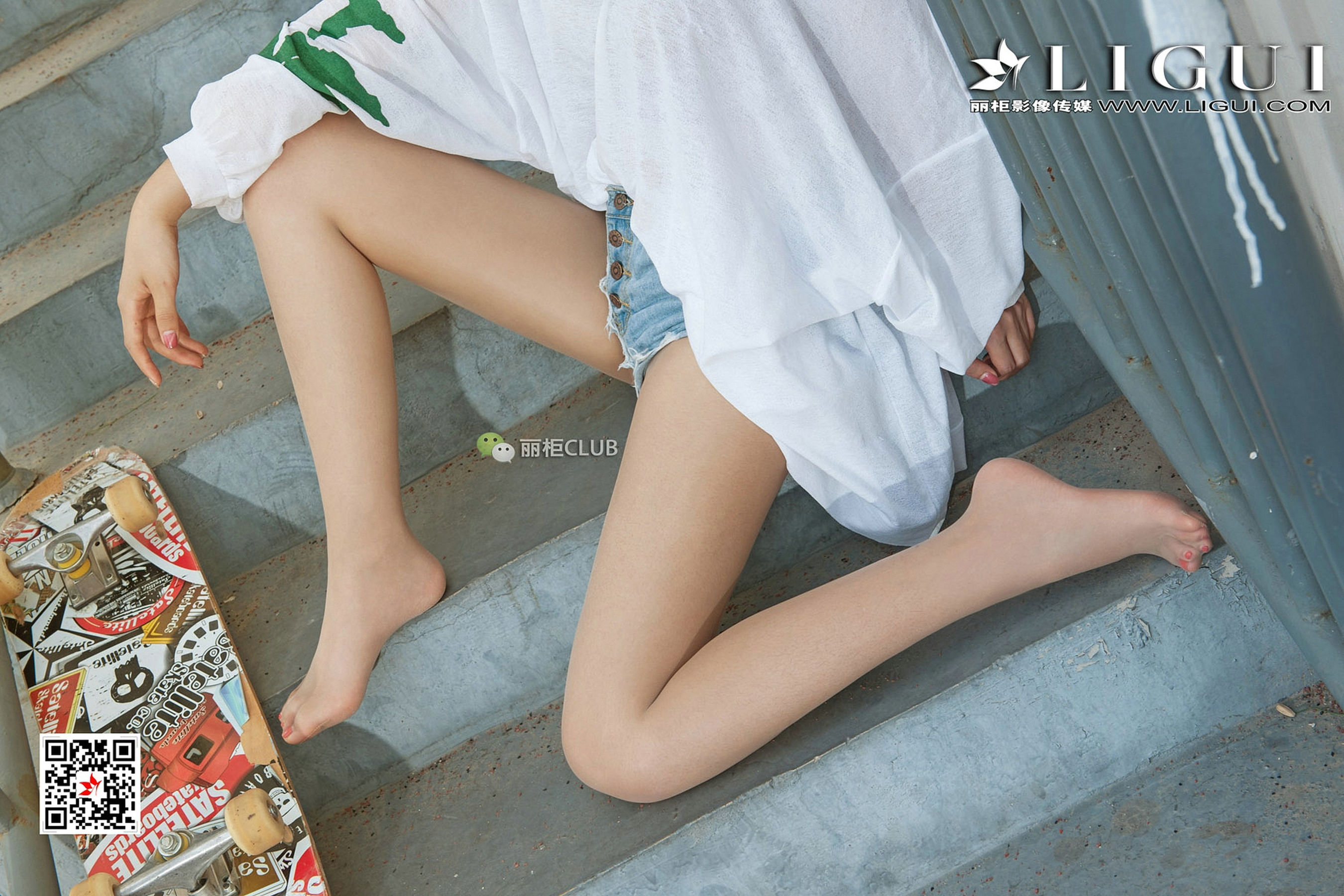 Model 筱筱《滑板少女丝足全套》-图53