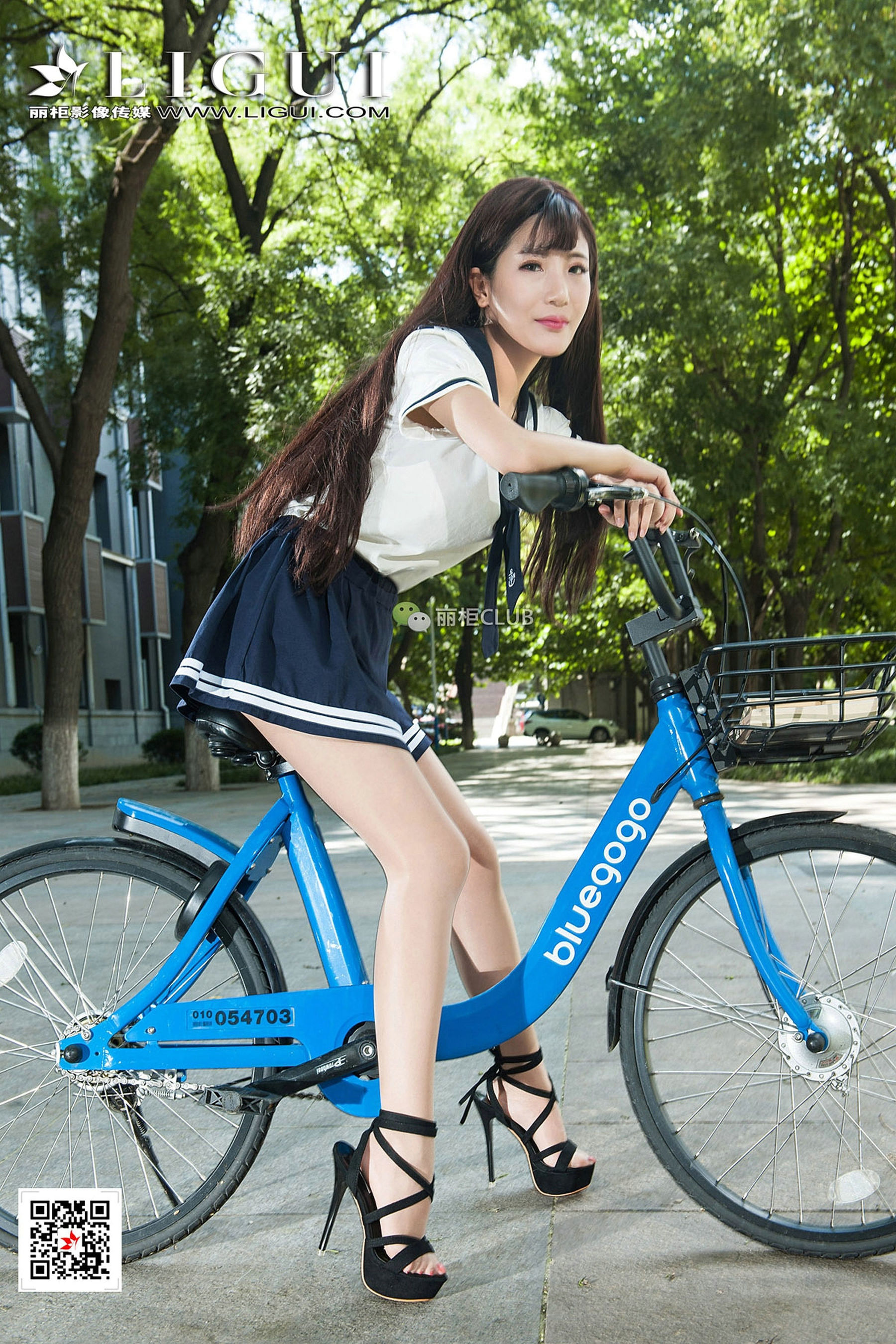 Model 筱筱《校园女神丝足美腿》-图34