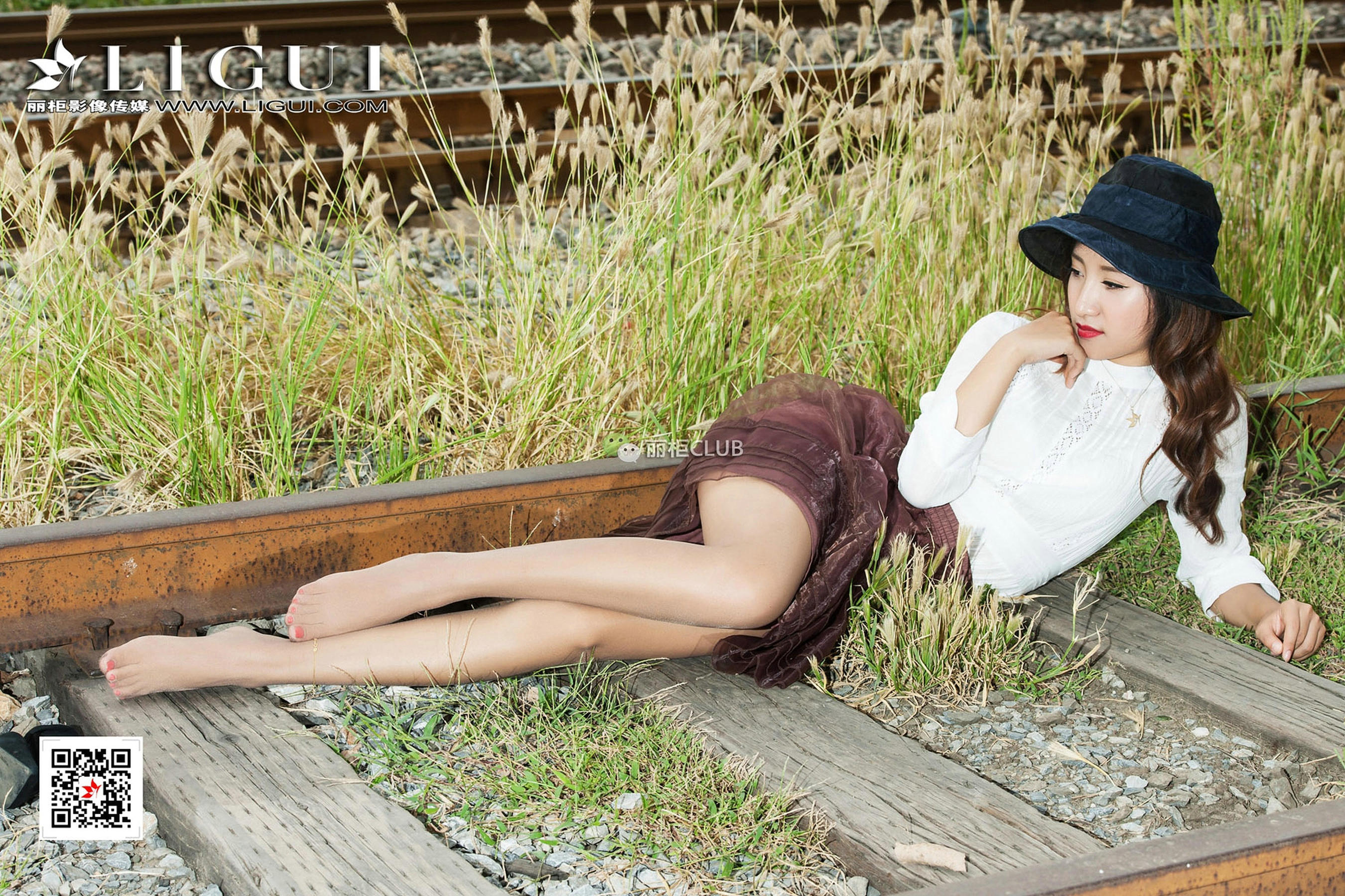 Model 思彤《时尚美腿唯美外拍》-图14