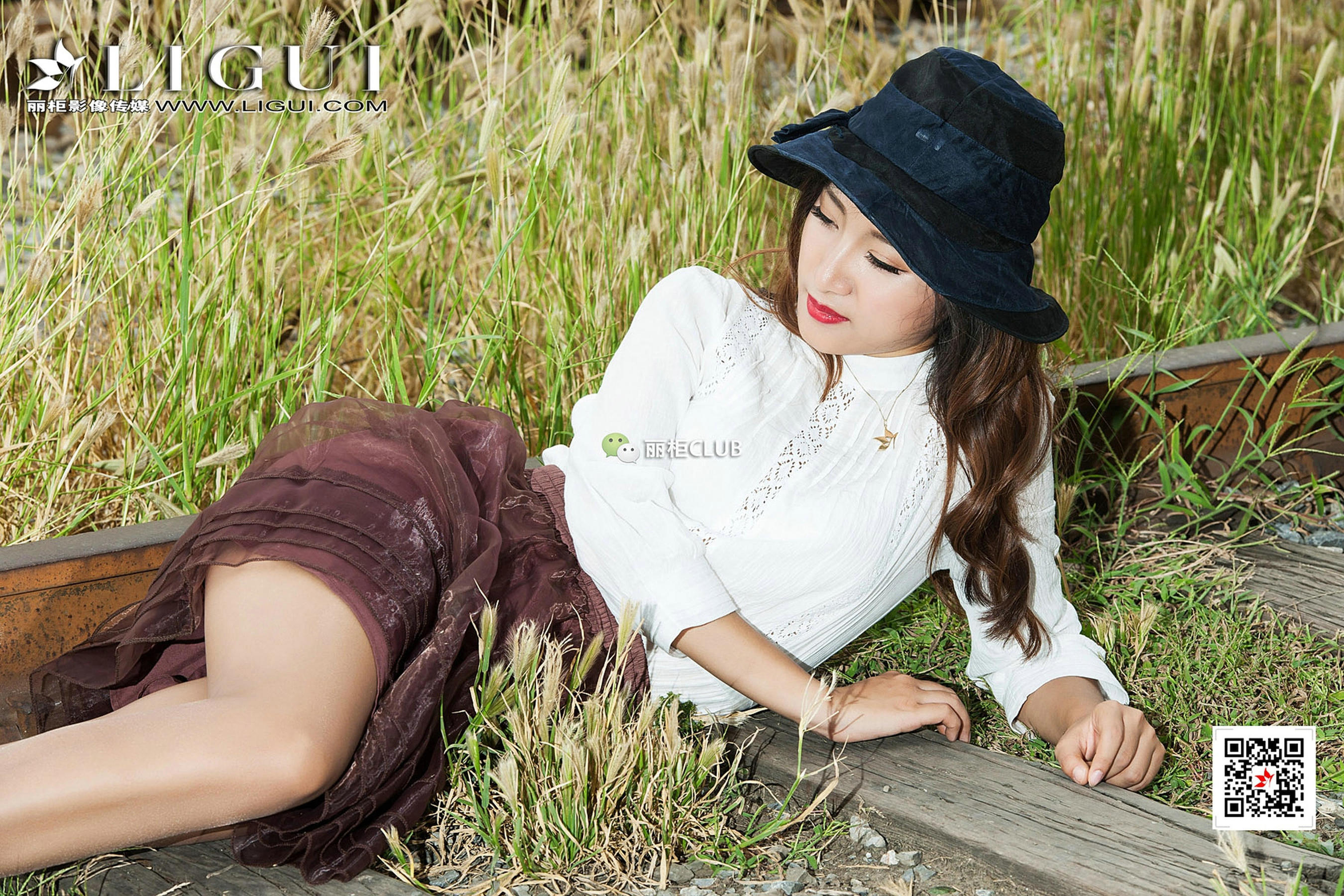 Model 思彤《时尚美腿唯美外拍》-图32
