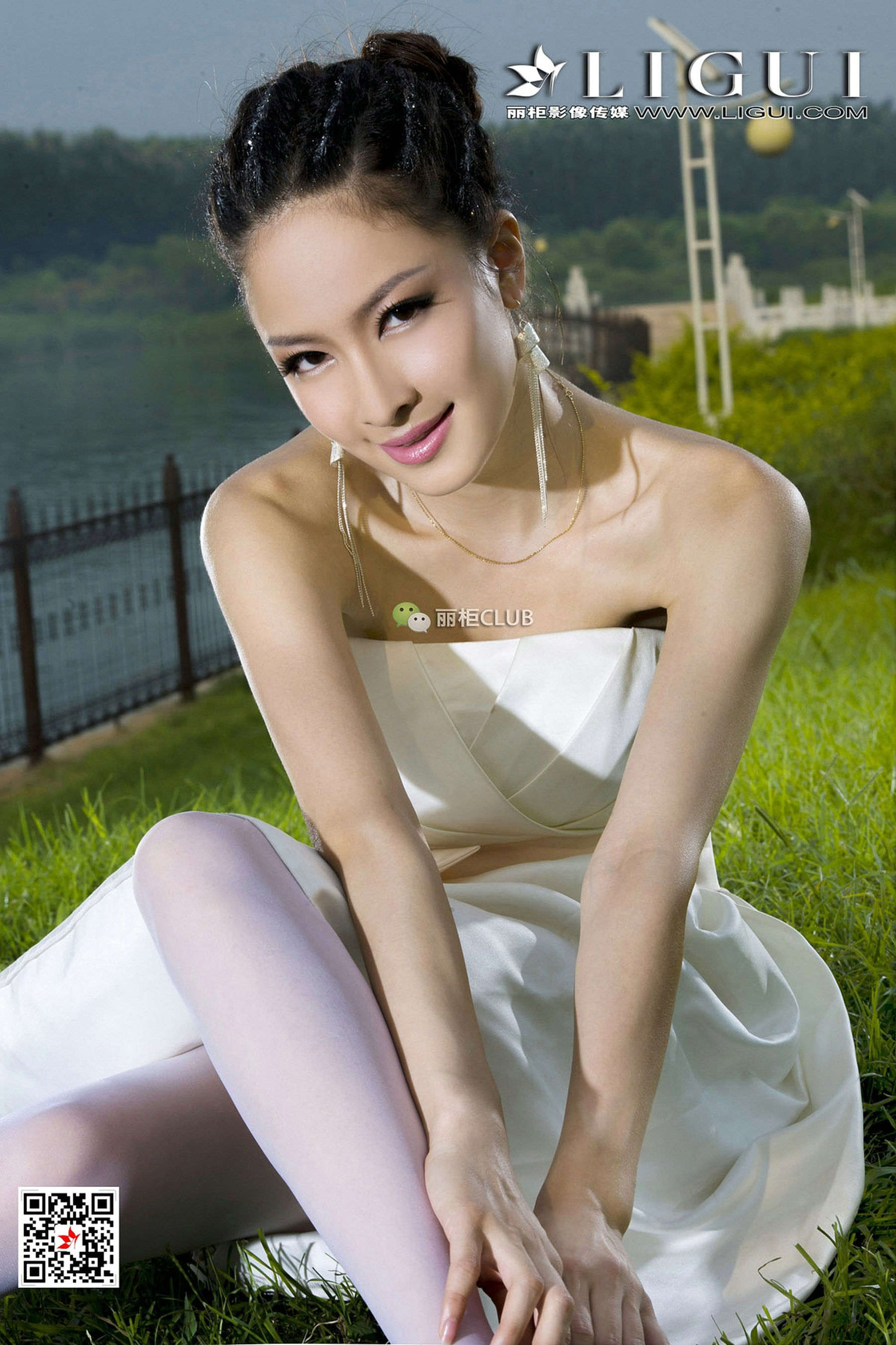 Model 雪儿《白丝+抹胸礼服》-图36