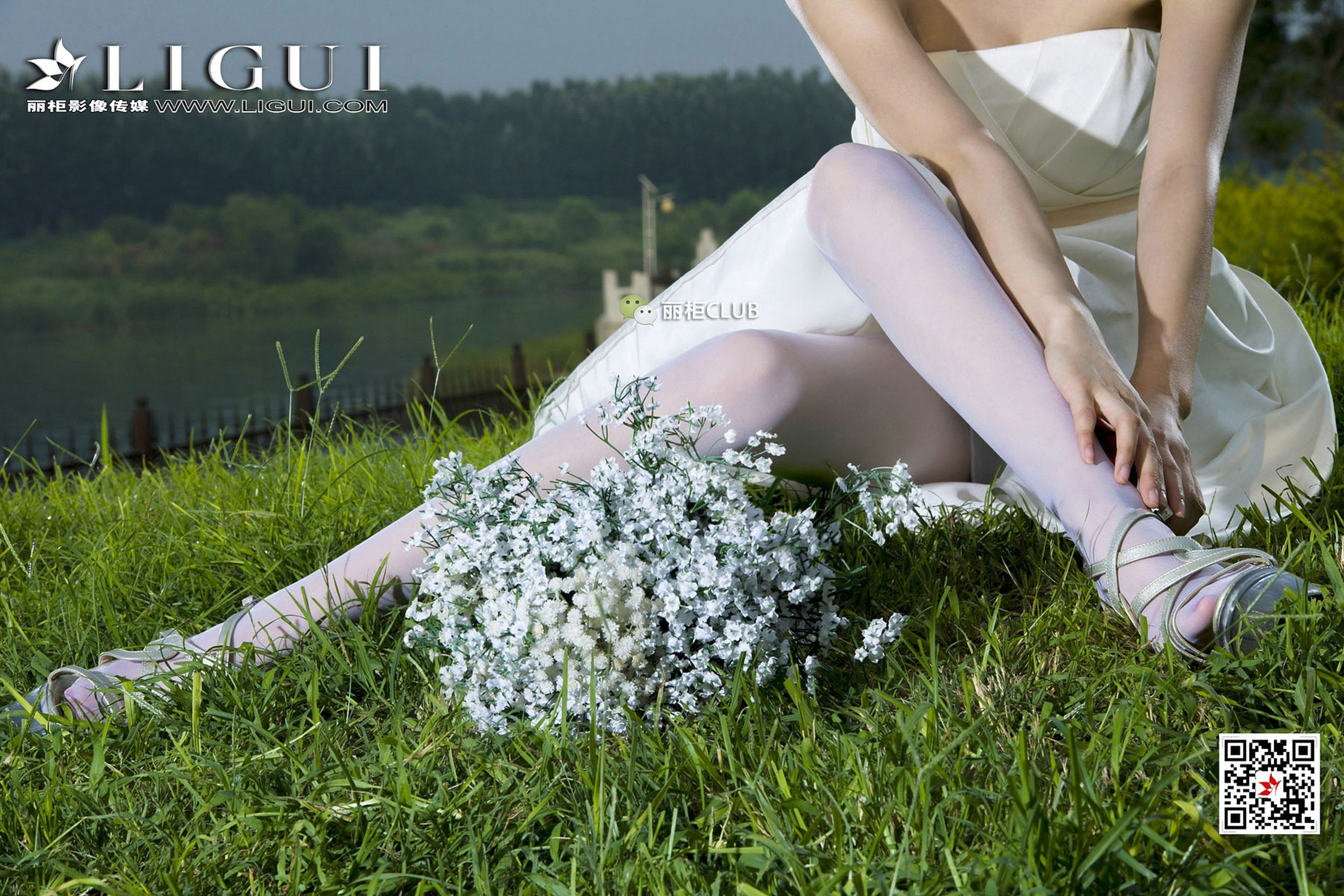 Model 雪儿《白丝+抹胸礼服》-图52