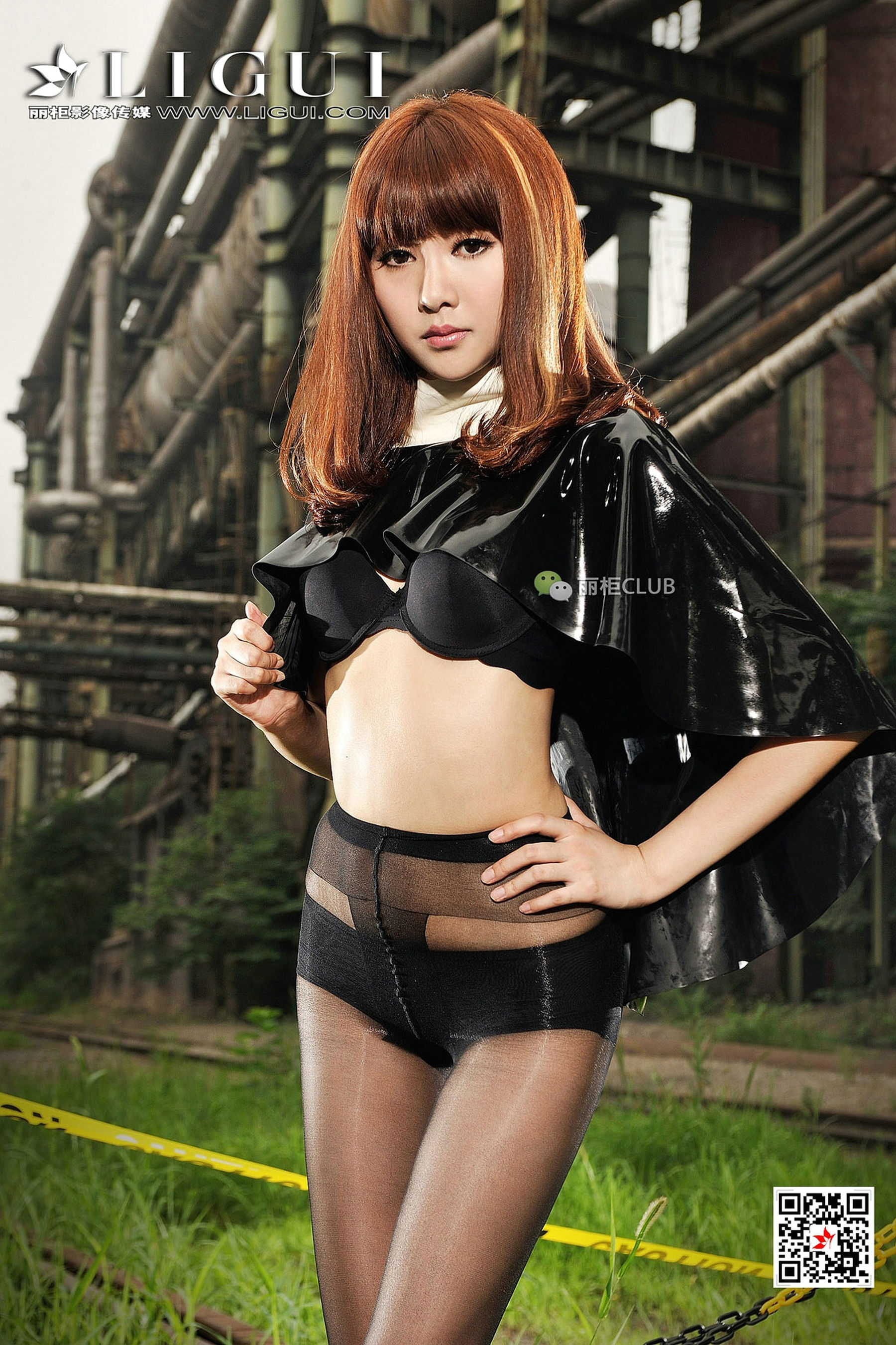 Model 笑笑《废旧火车道黑丝美脚》-图40