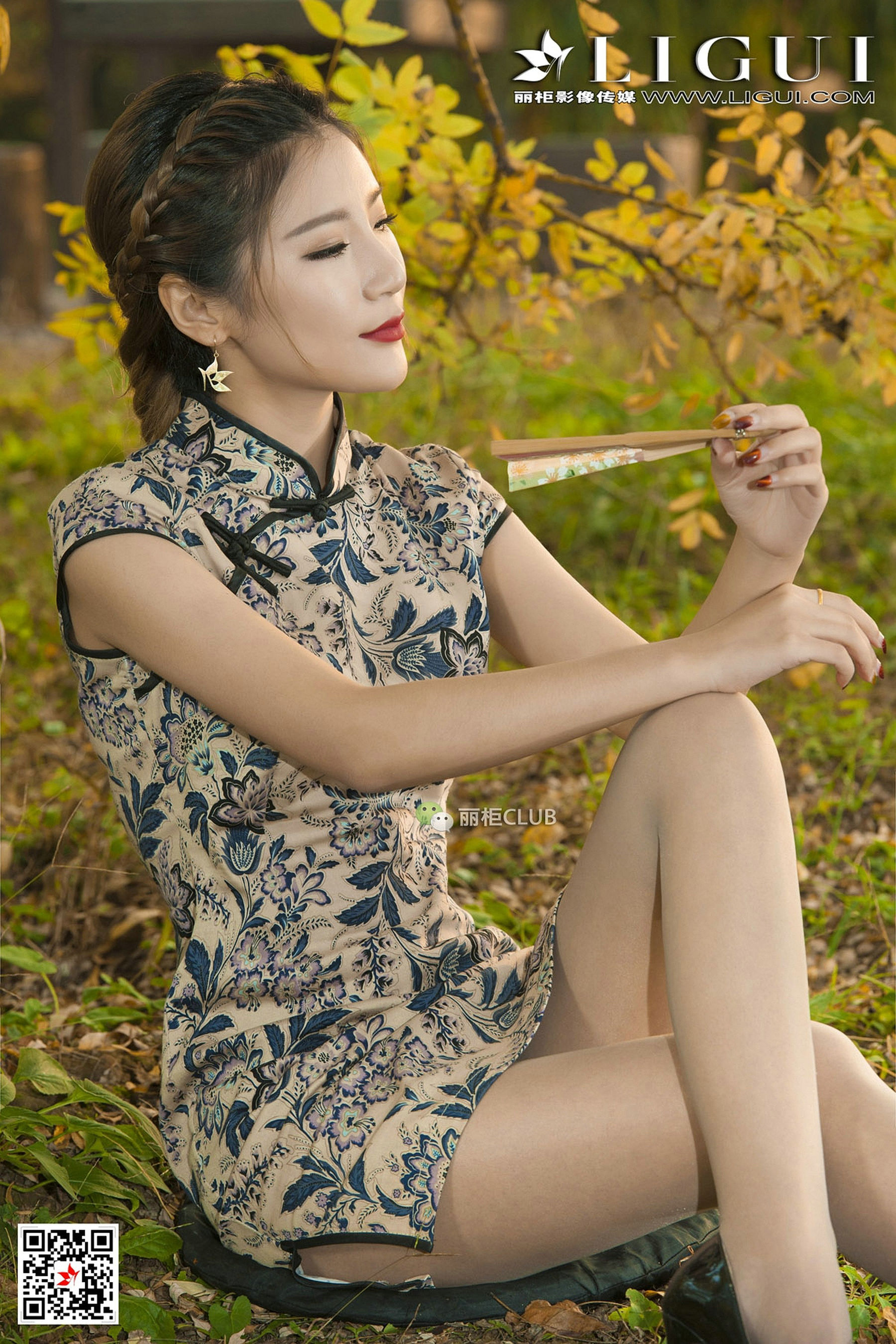 Model 悠悠《黄昏优雅旗袍唯美丝足》-图20