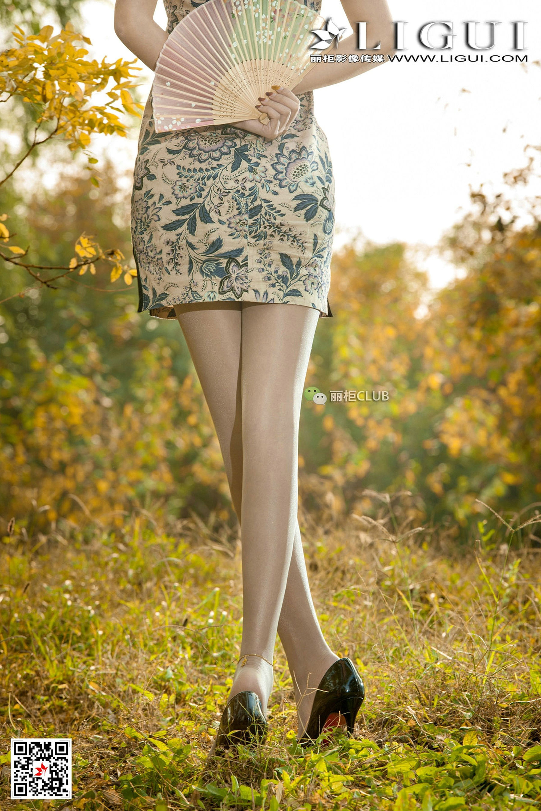 Model 悠悠《黄昏优雅旗袍唯美丝足》-图43