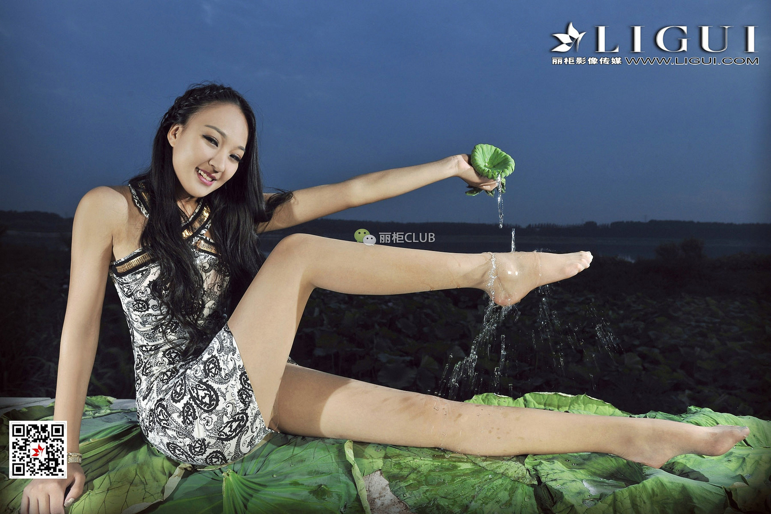 Model 腿模Amily《连衣套裙+肉丝足》-图56