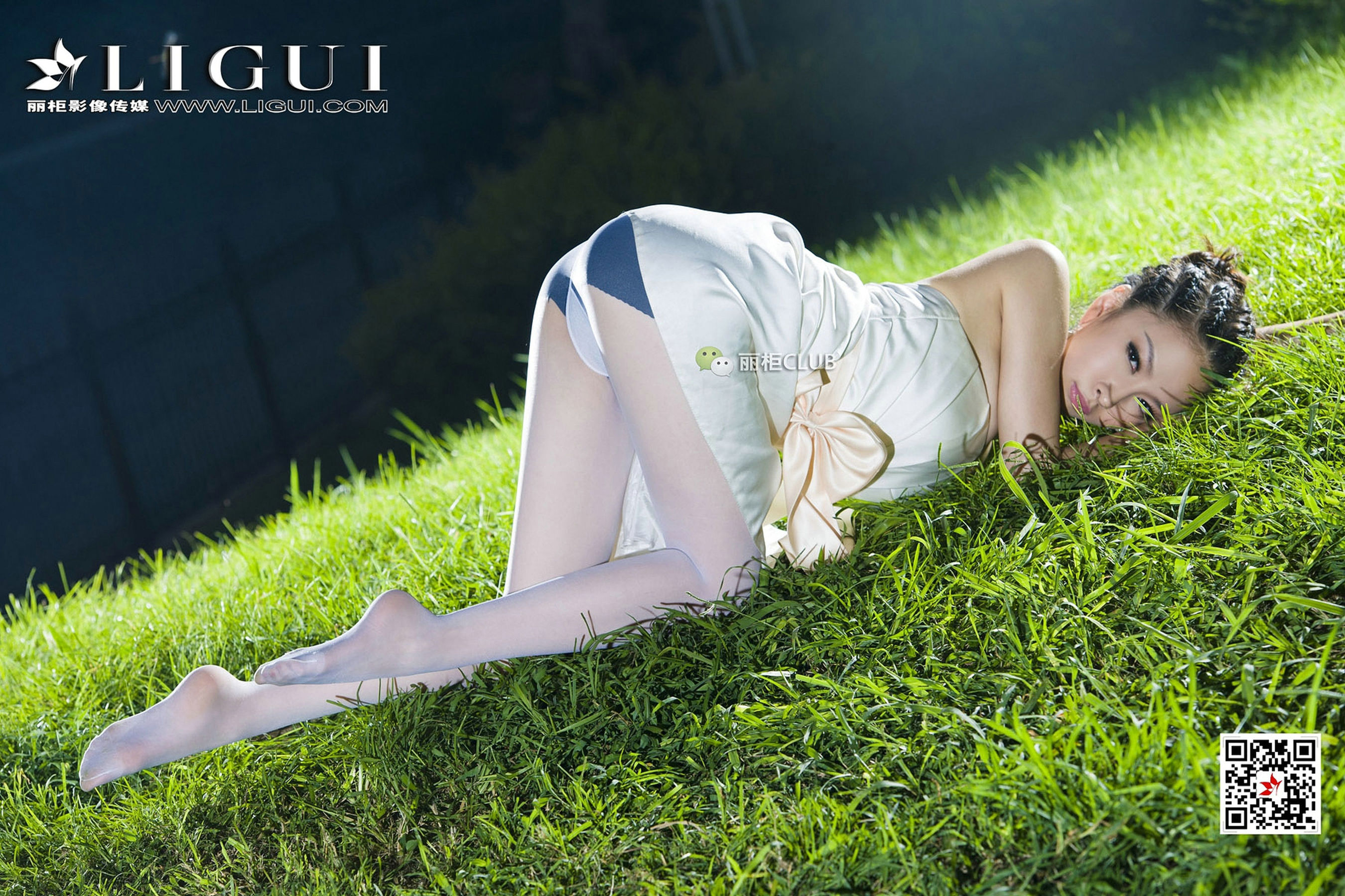 Model 雪儿《夜空白丝》-图4