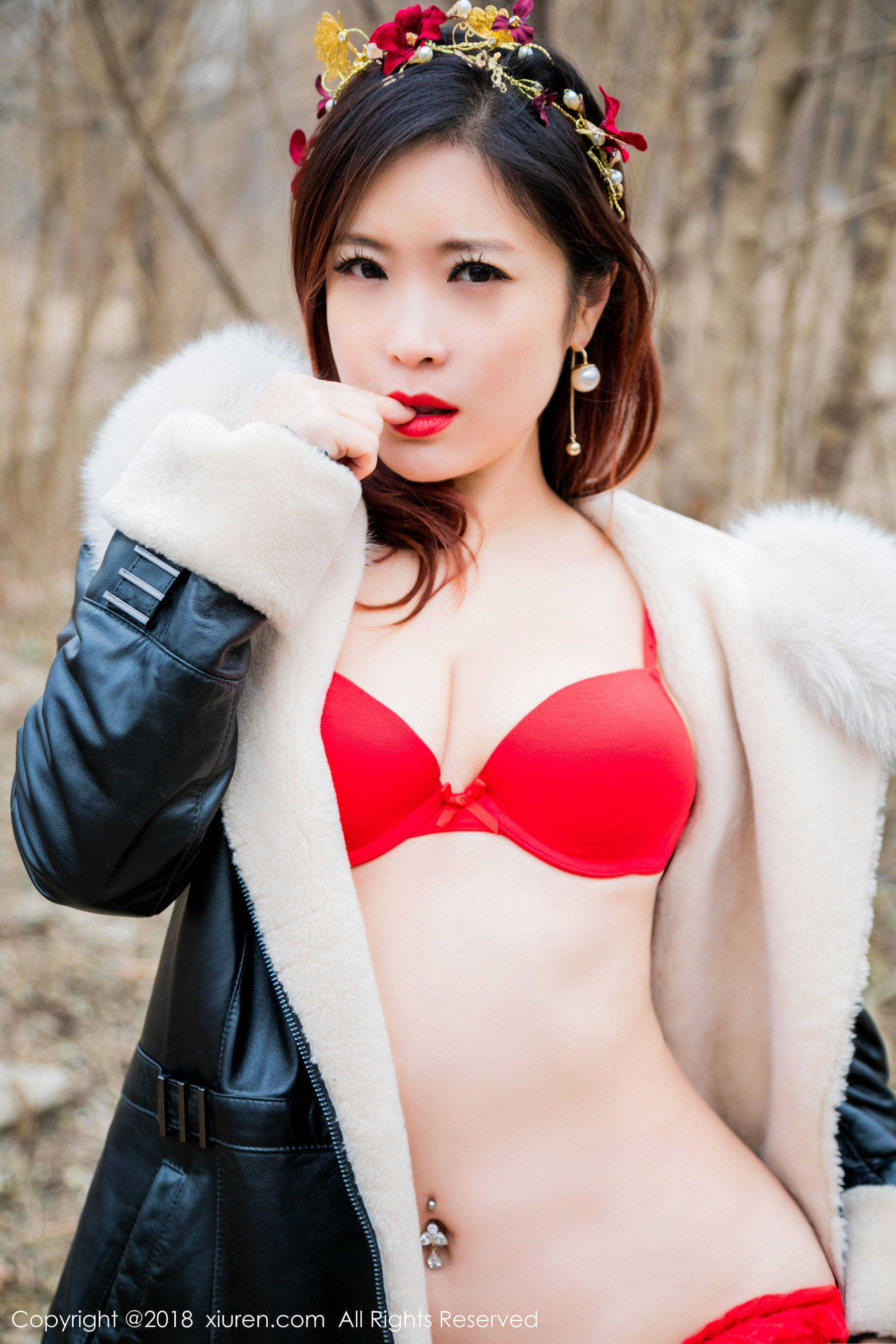 西希白兔《室外性感写真》  No.953-图55