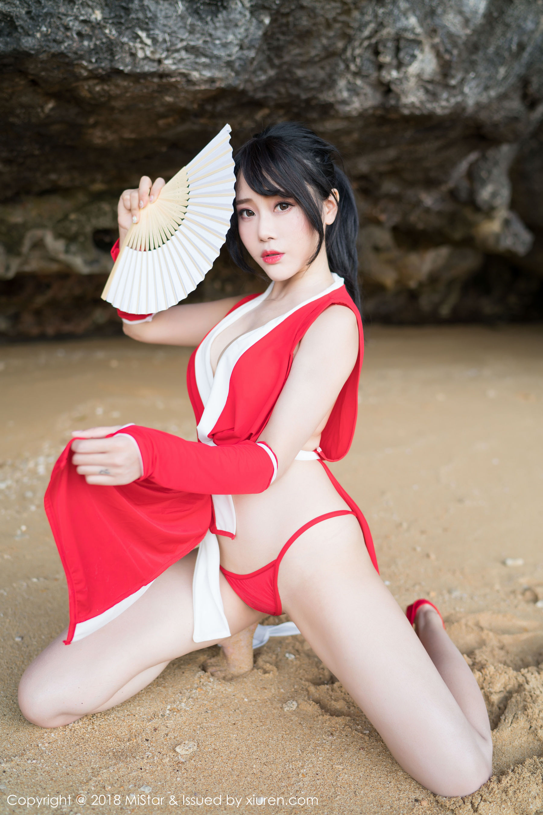 兜豆靓Youlina《外拍COS不知火舞与DVA》  VOL.215-图5