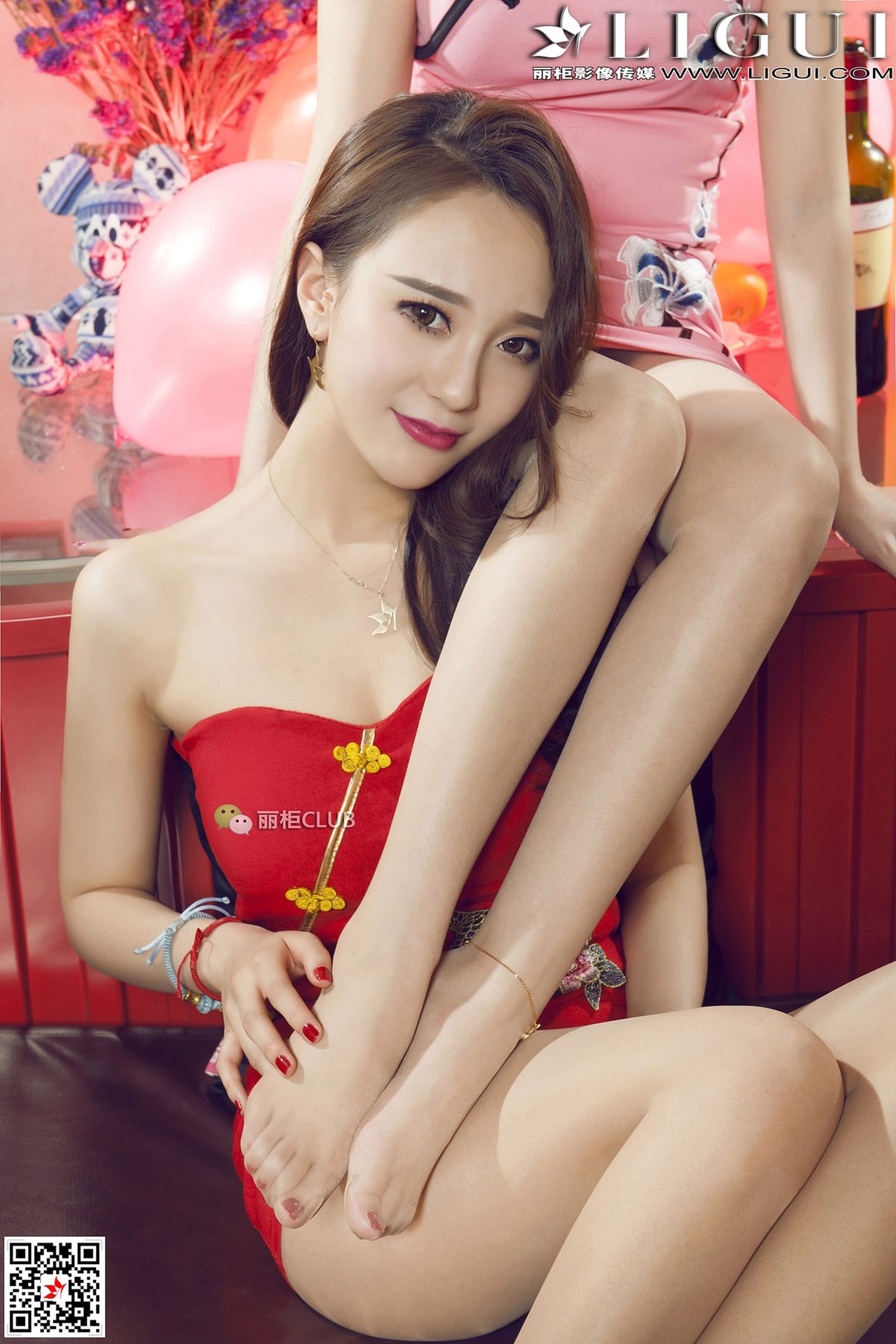 足模桃子&Vicky《新春丝足》-图28