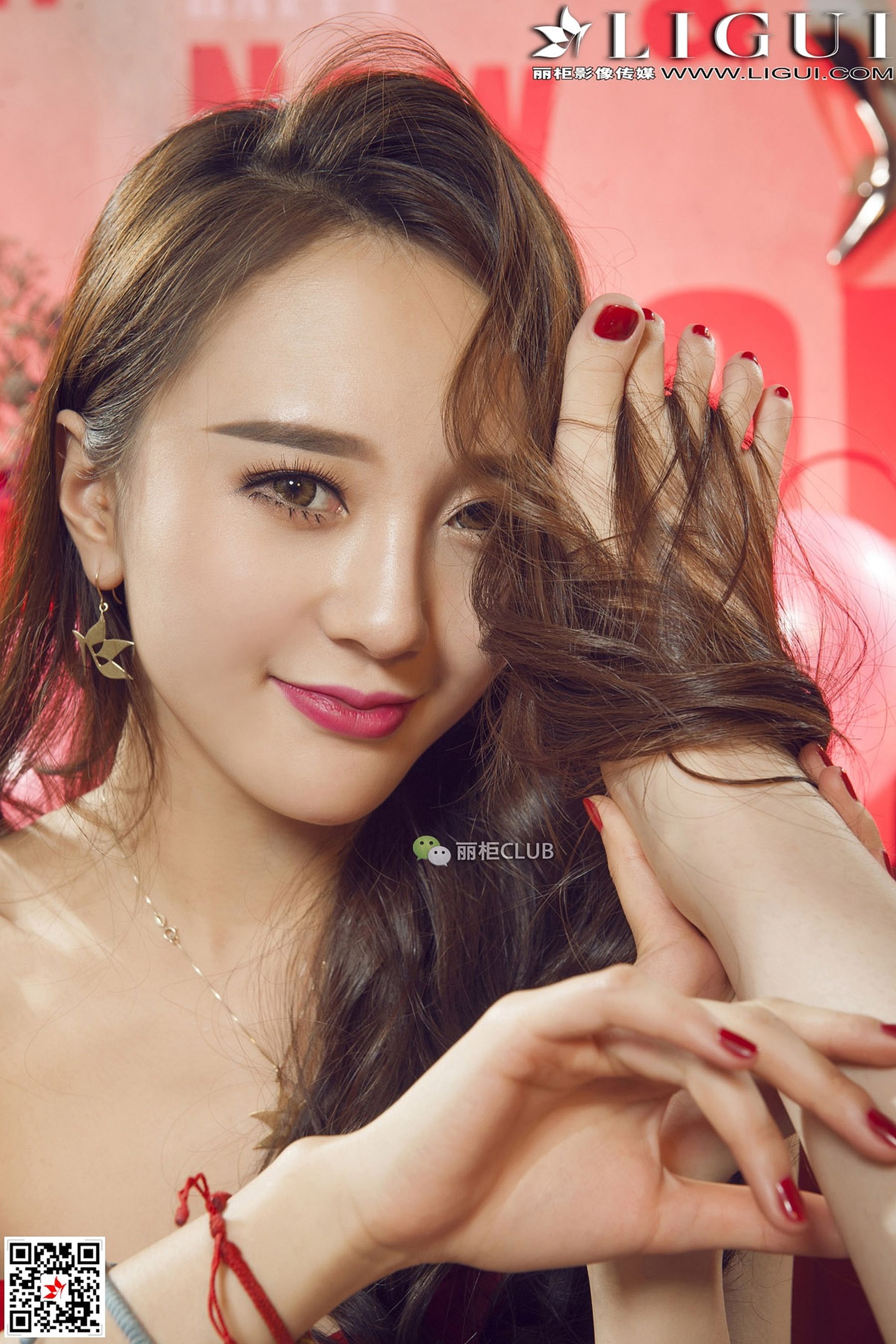 足模桃子&Vicky《新春丝足》-图33
