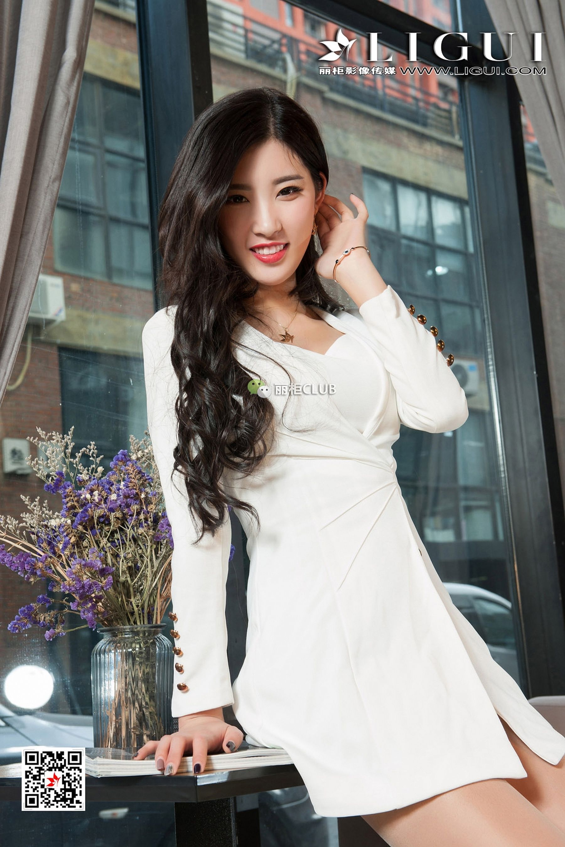 Mode 腿模筱筱《白领肉丝美腿》-图8