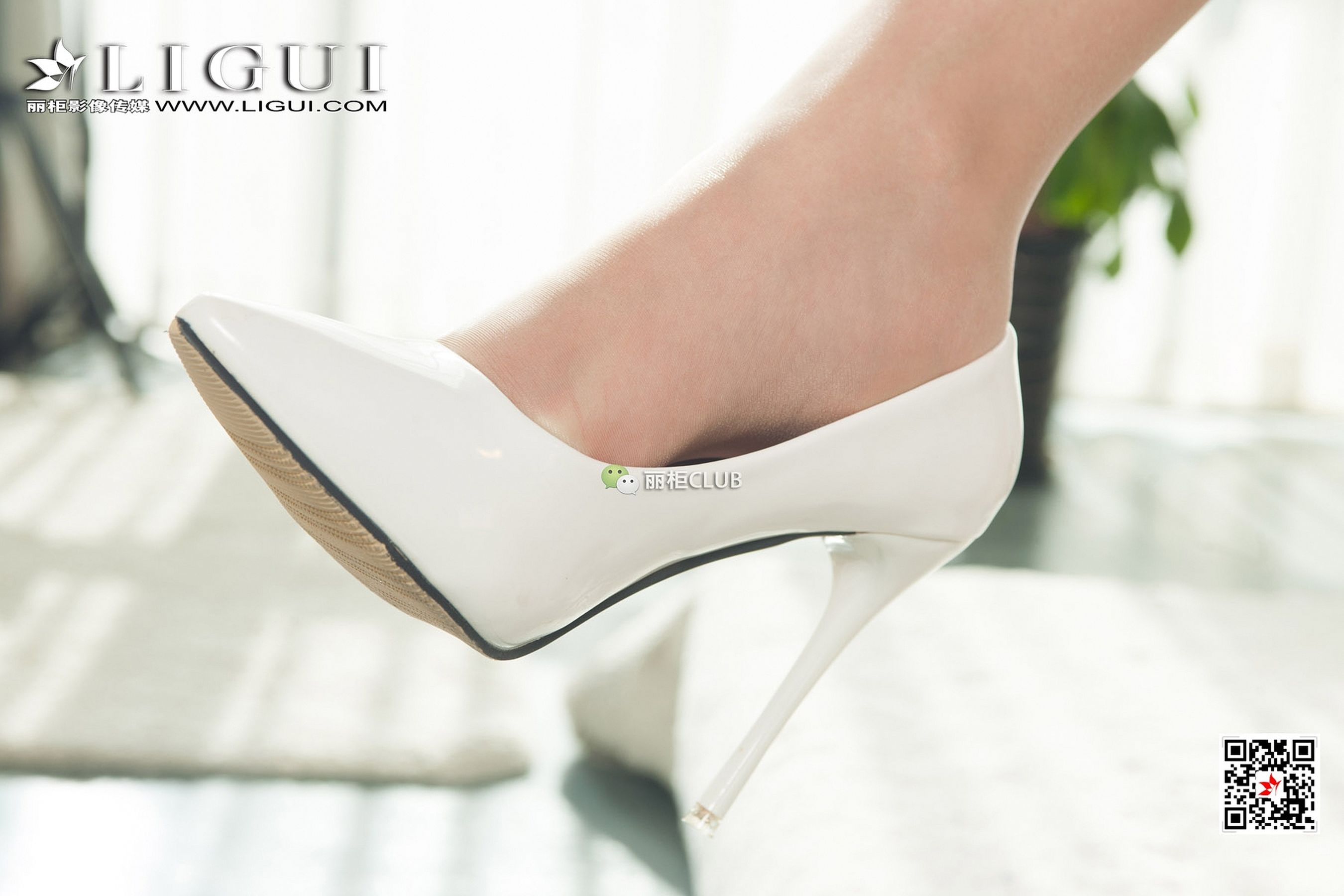足模Yoki《私房丝足》-图4