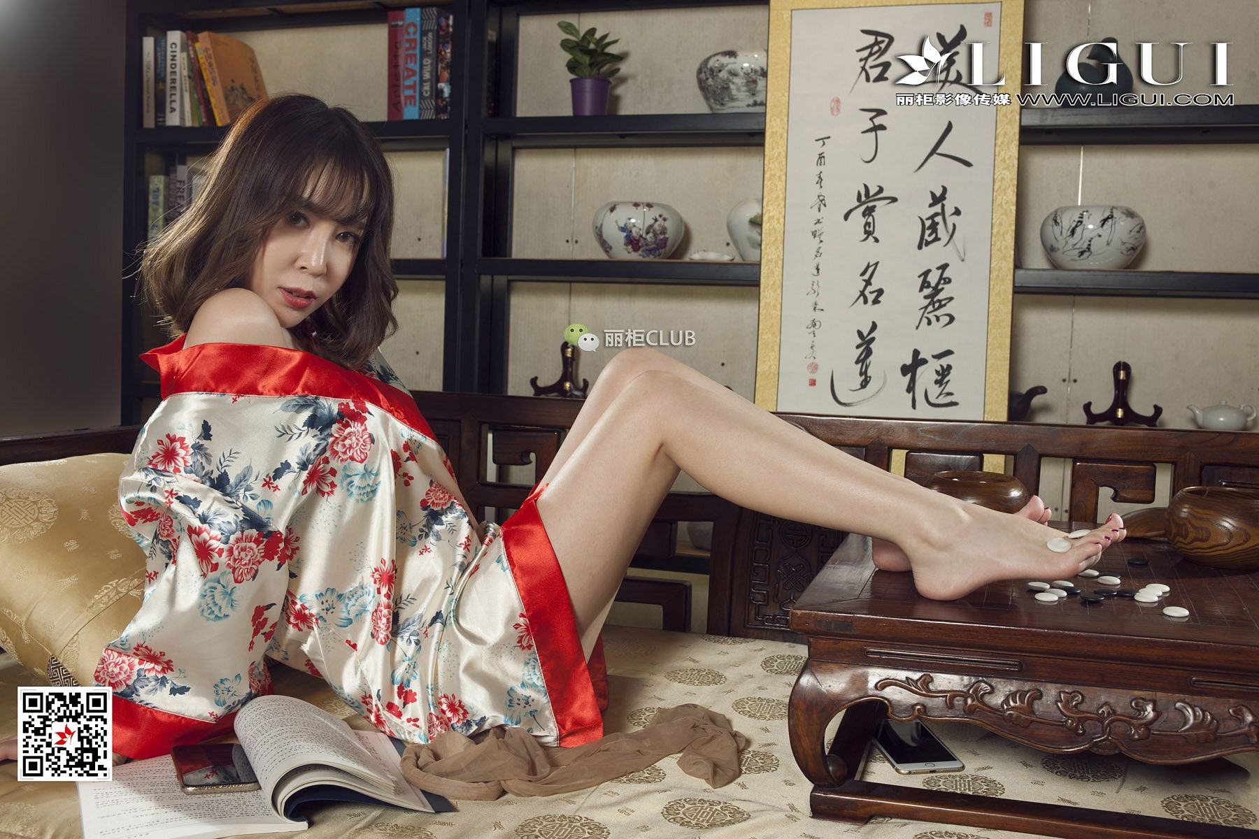腿模Vicky《古典丝足》-图0