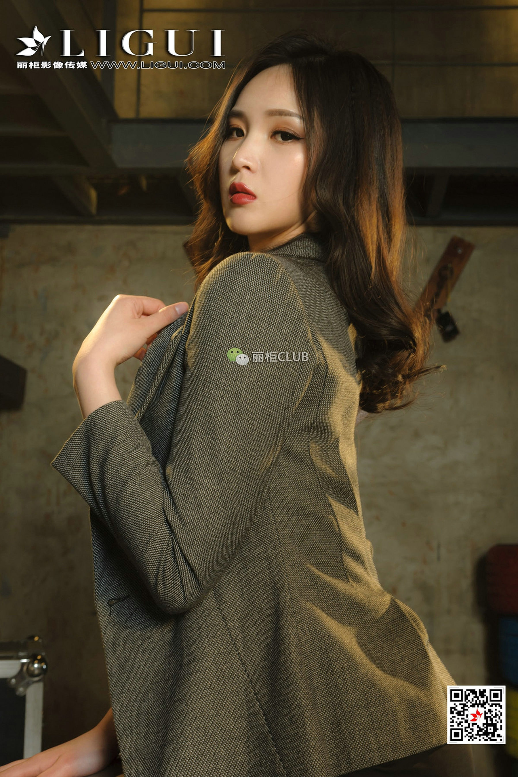 腿模小戈《黑丝女王》-图32