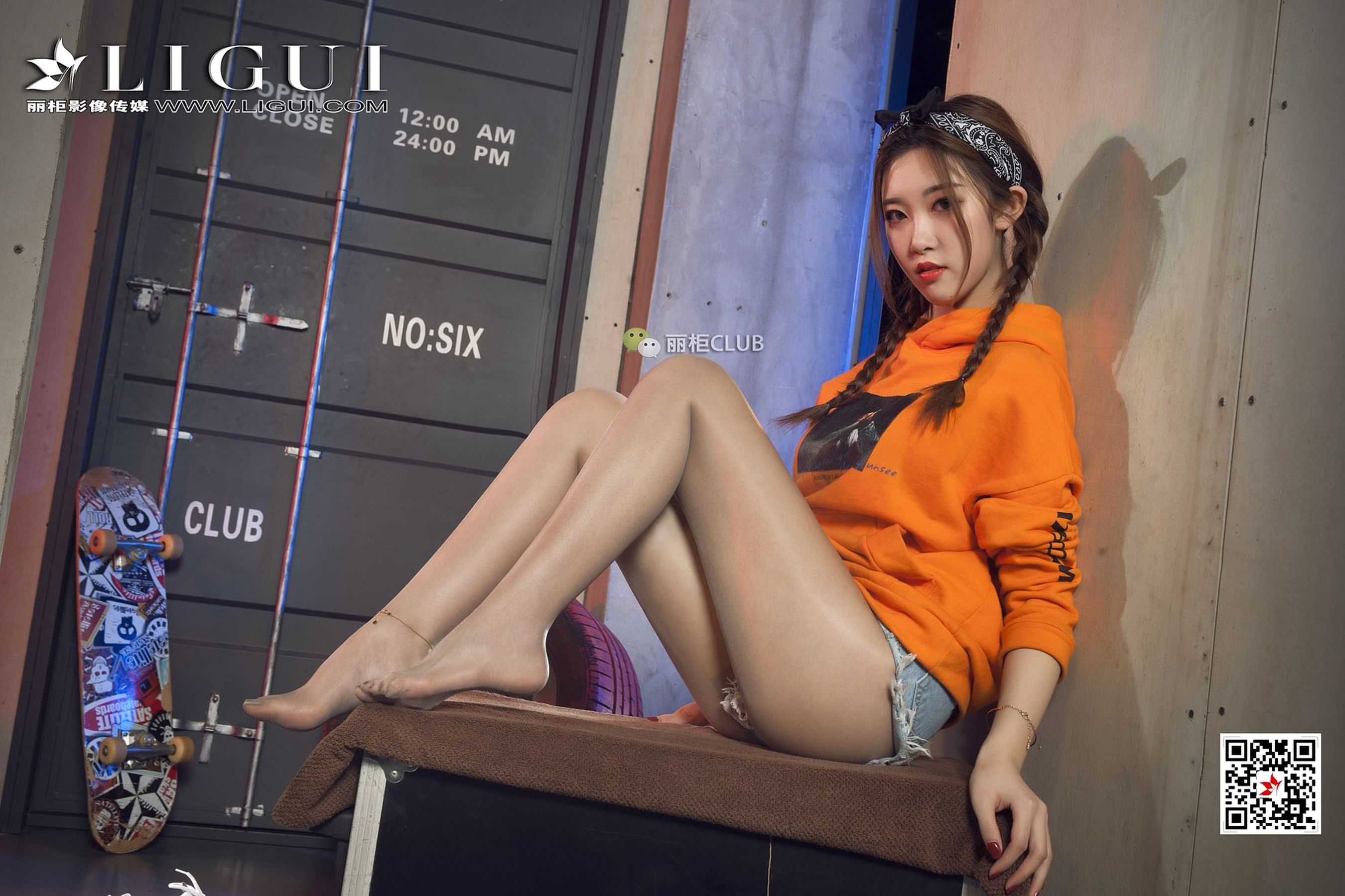 腿模筱筱《运动风丝袜妹子》-图1