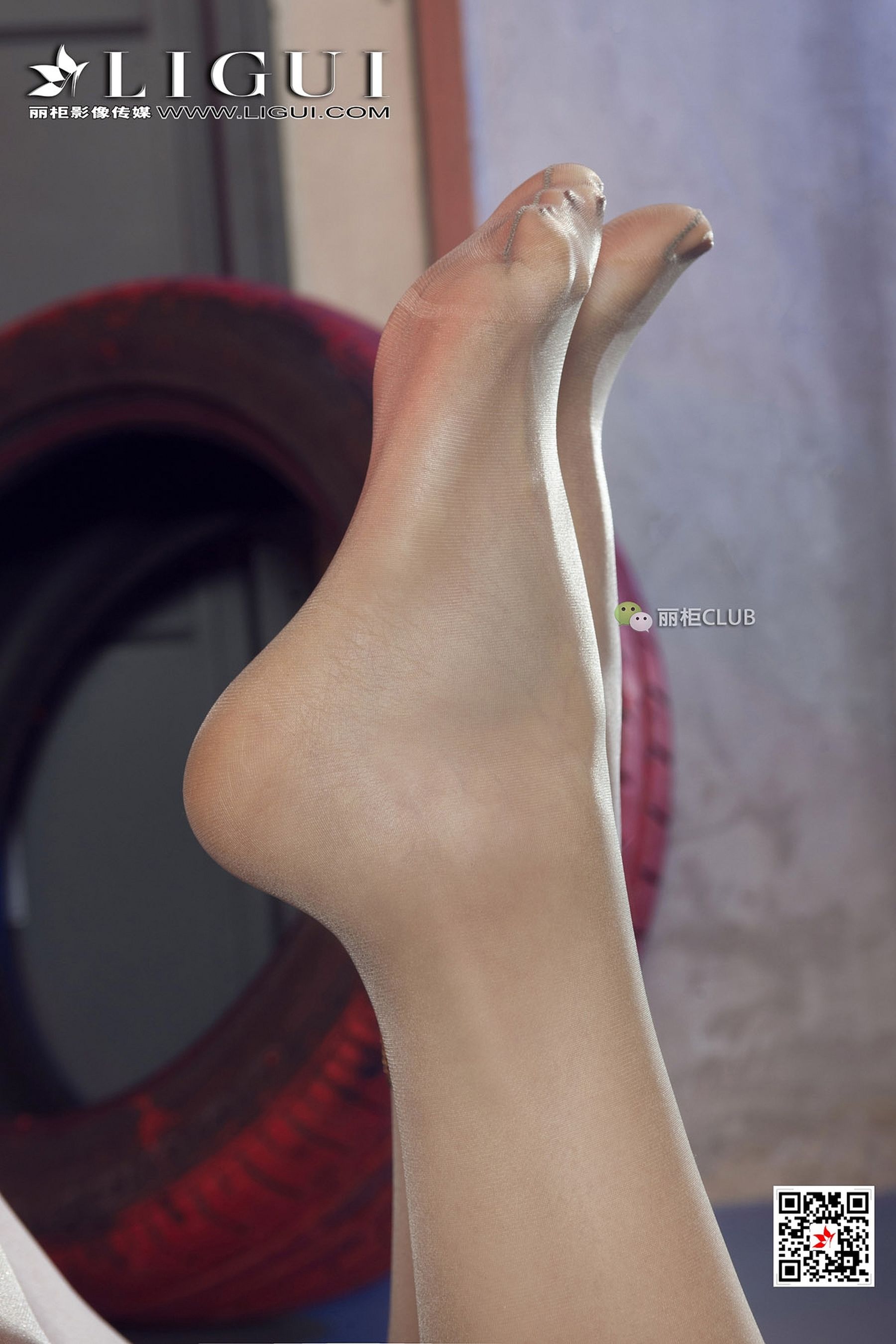 腿模筱筱《运动风丝袜妹子》-图5
