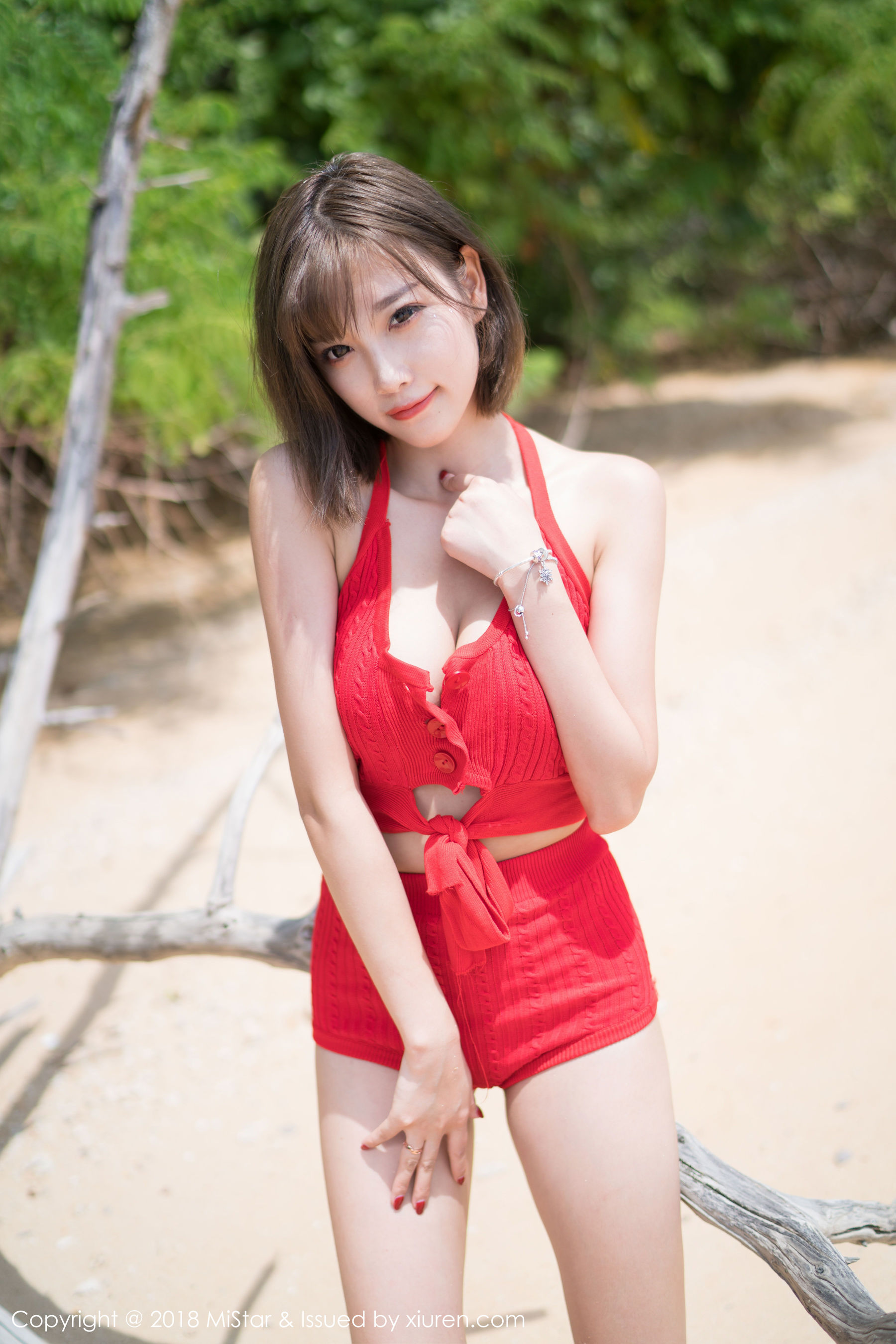 杨晨晨sugar《海边沙滩湿身诱惑》  VOL.219-图19