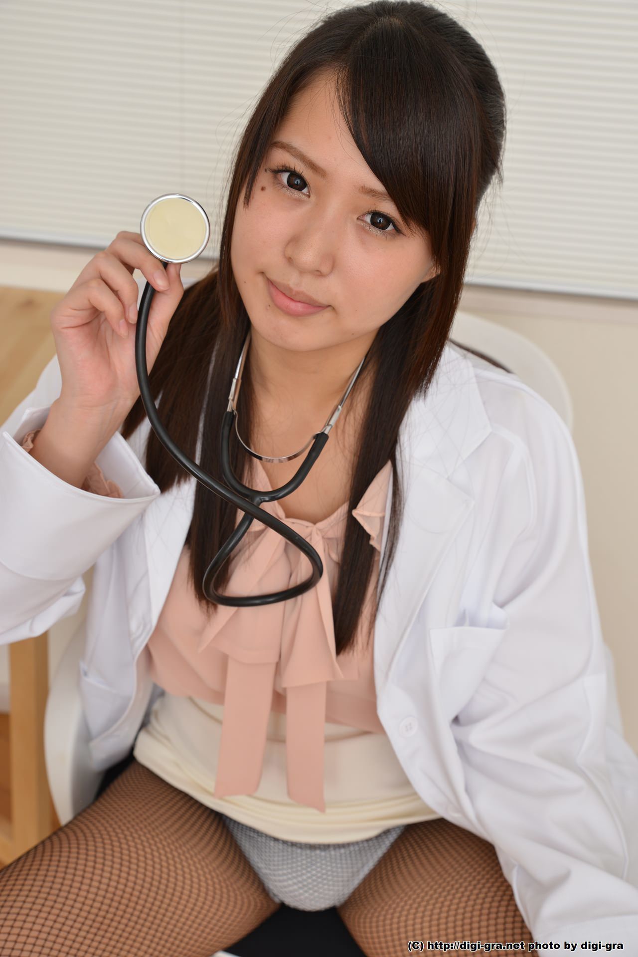 Tohno Miho 通野未帆《黑丝医生》 Set09-图36