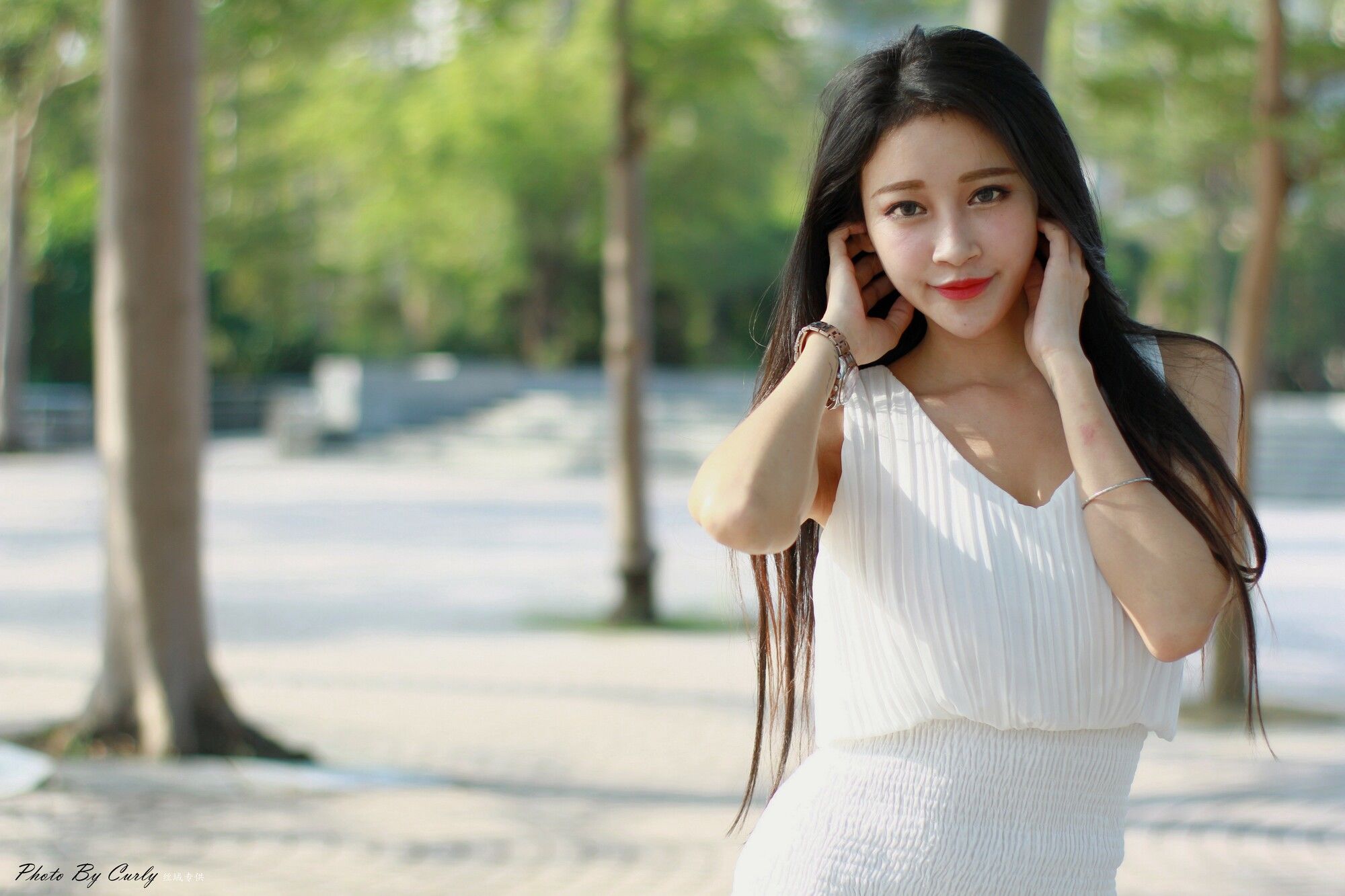 詹艾葳Avril《高雄美術館》-图0