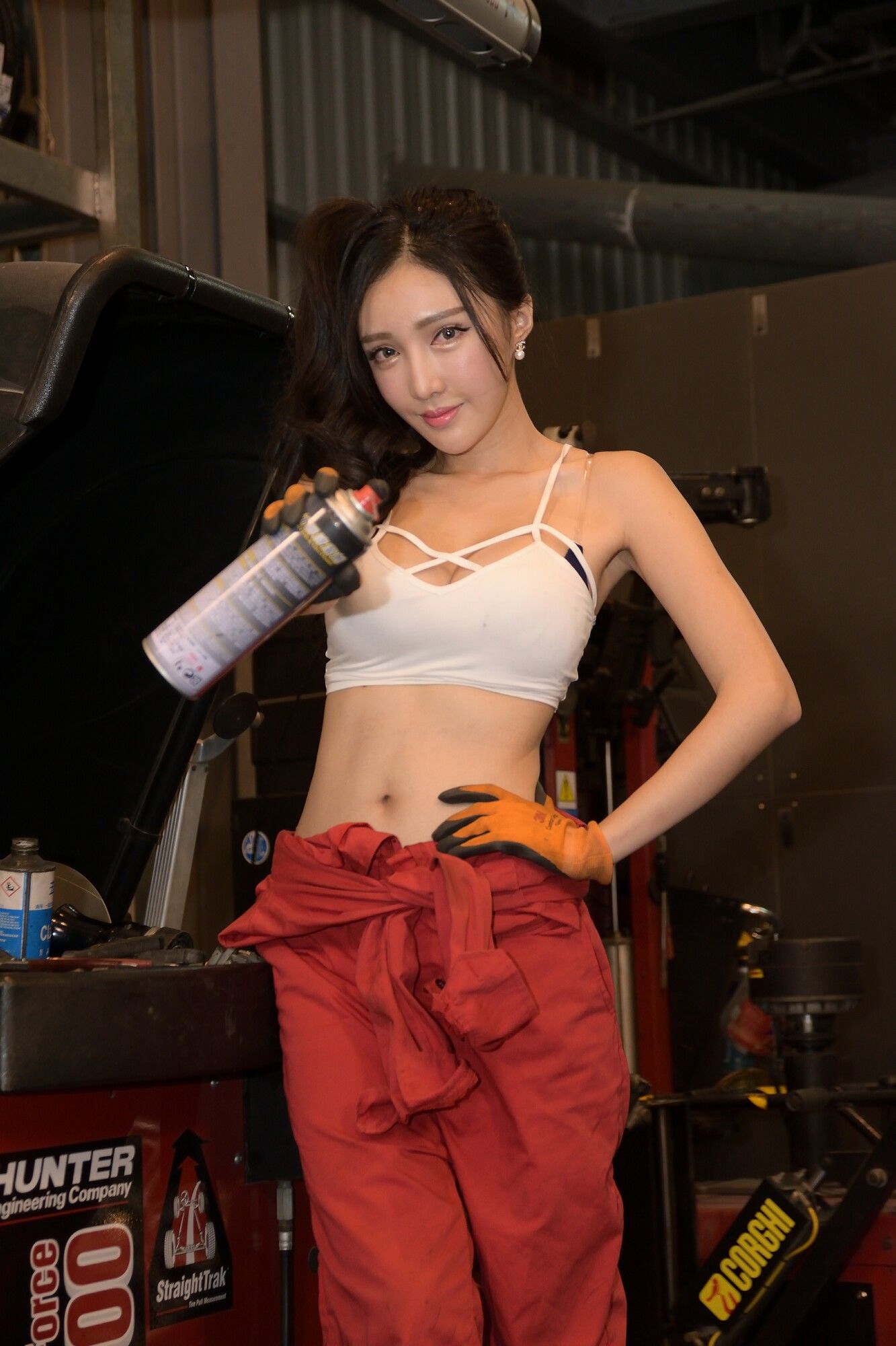 赵芸Syuan《美颜的汽车修理工》-图24