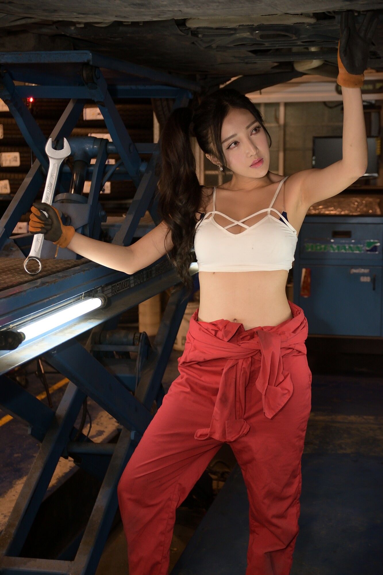 赵芸Syuan《美颜的汽车修理工》-图53