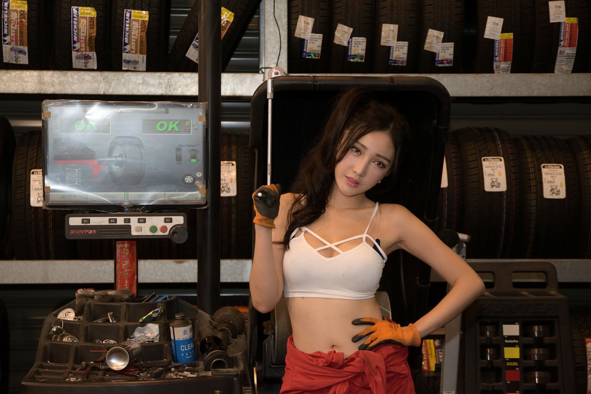 赵芸Syuan《美颜的汽车修理工》-图57